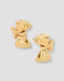 Bow Earring - close-up detail | 18k gold earrings