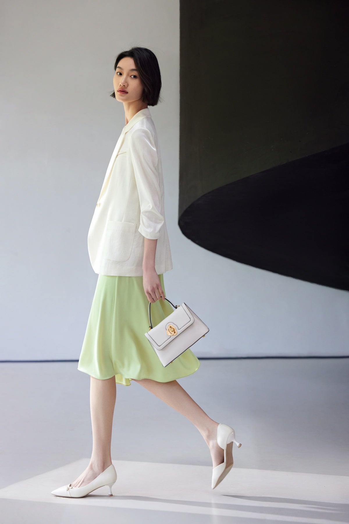 Elegance Pearl Hollow High Heels | White