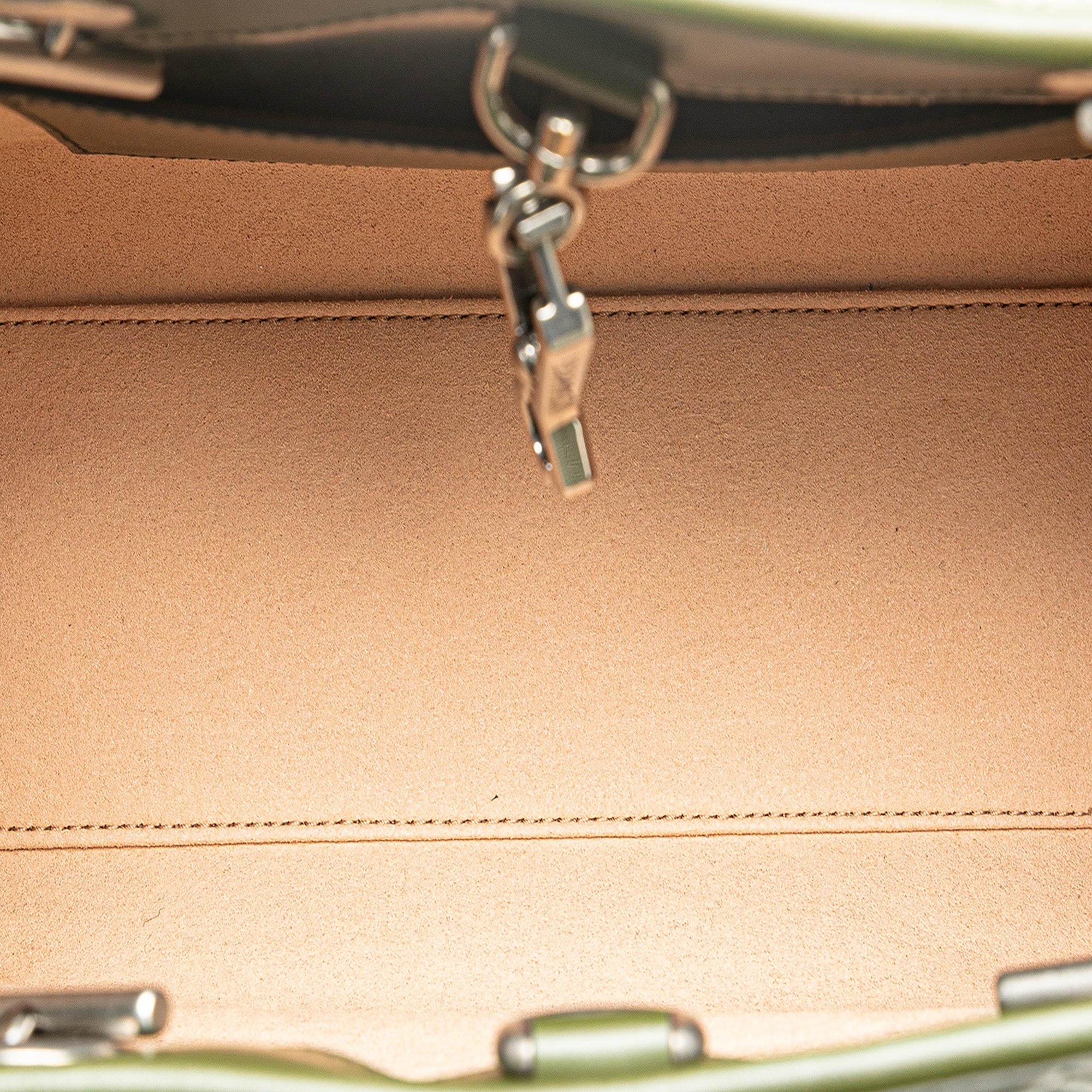 Gucci | Pre-Owned Small GG Marmont Aria Chain Tote | Green