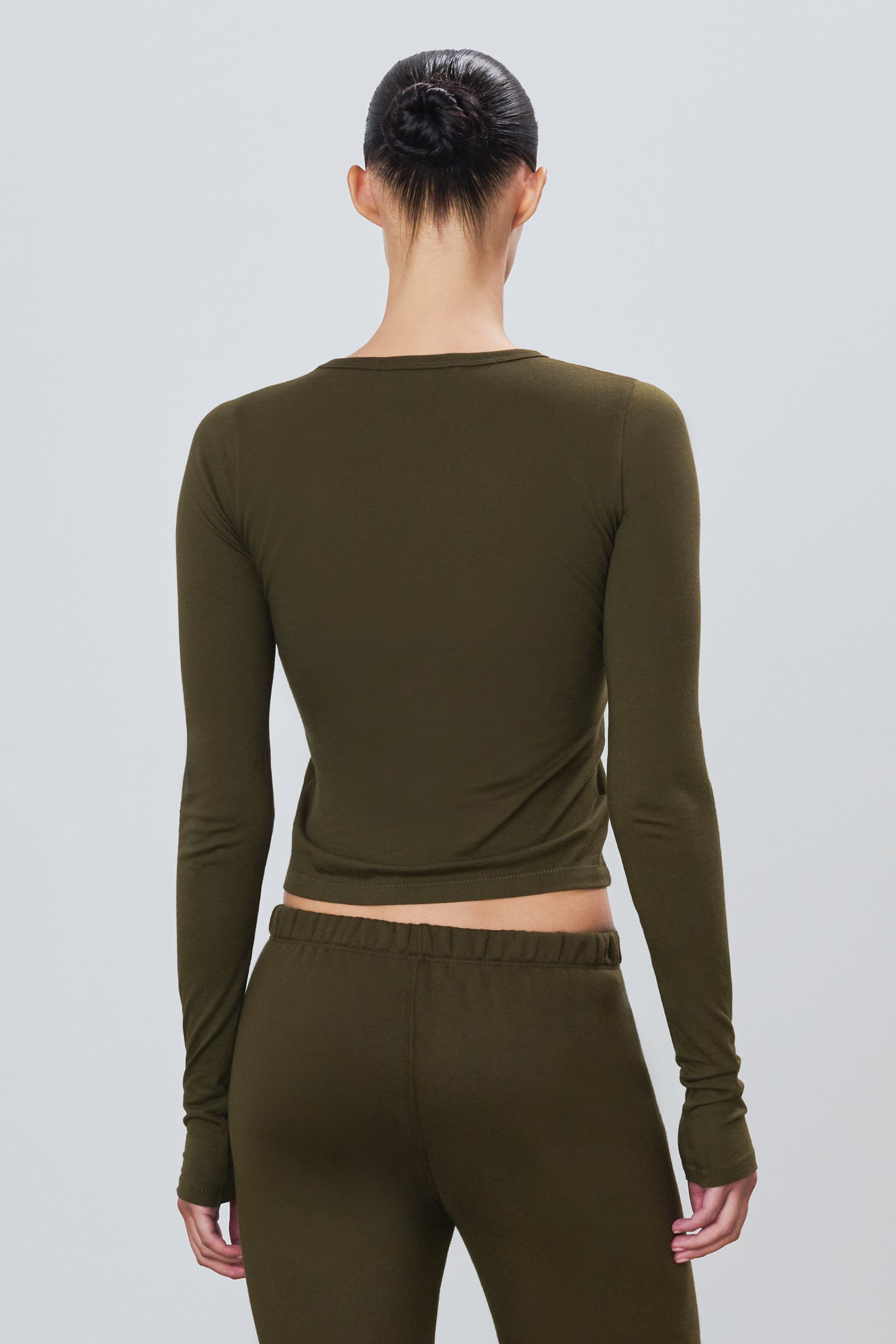 FITTED CREWNECK LONG SLEEVE T-SHIRT - ETERNE