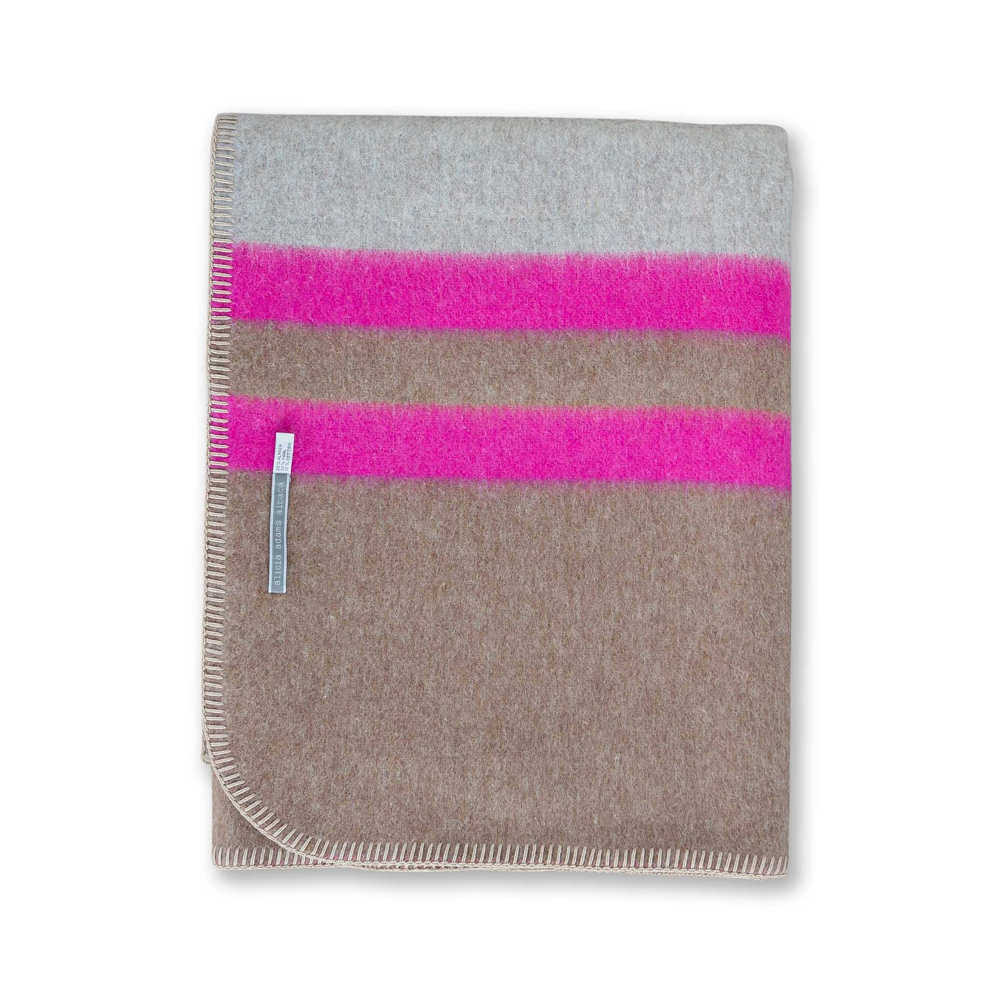 Unisex | Aspen Cape | Light Taupe / Toffee / Shocking Pink