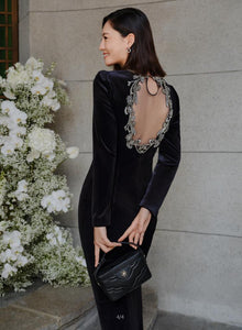 Elegant Fitted Velvet Evening Gown | Black