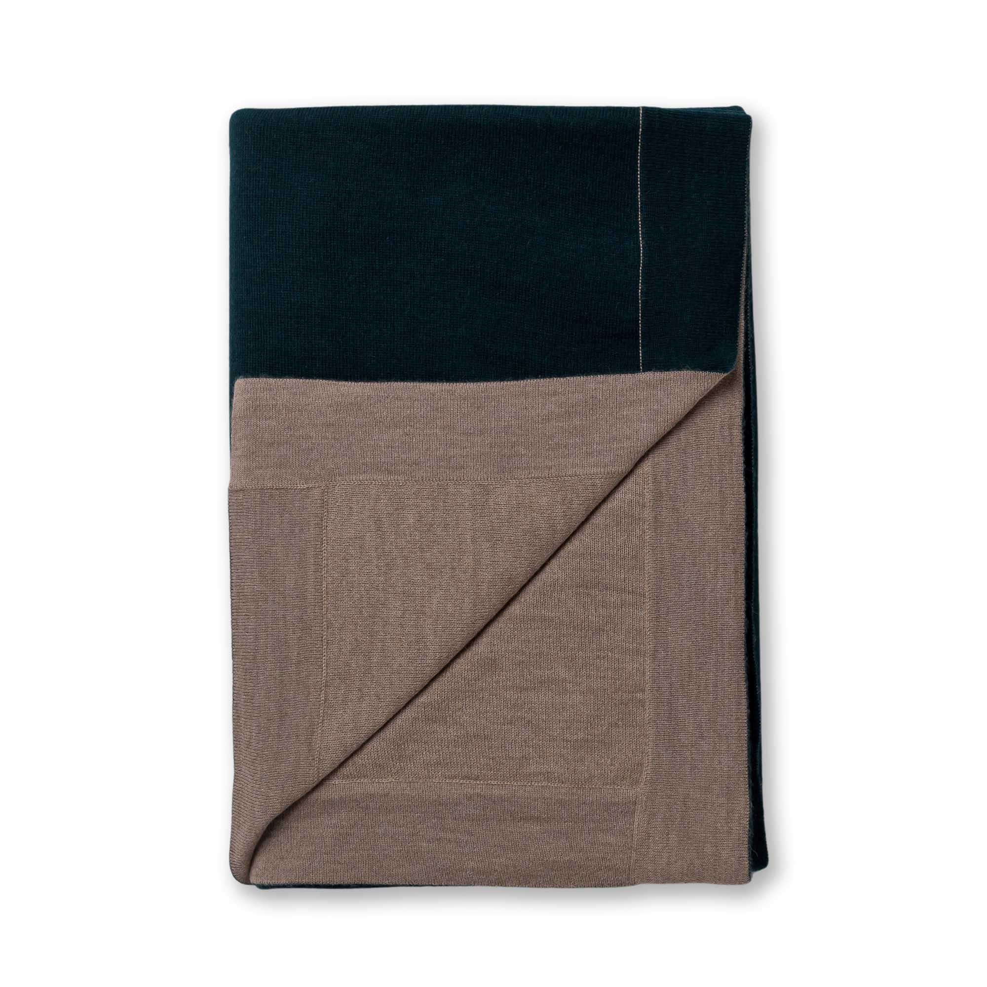 Home | Tokyo Bed Blanket | Spruce / Light Taupe