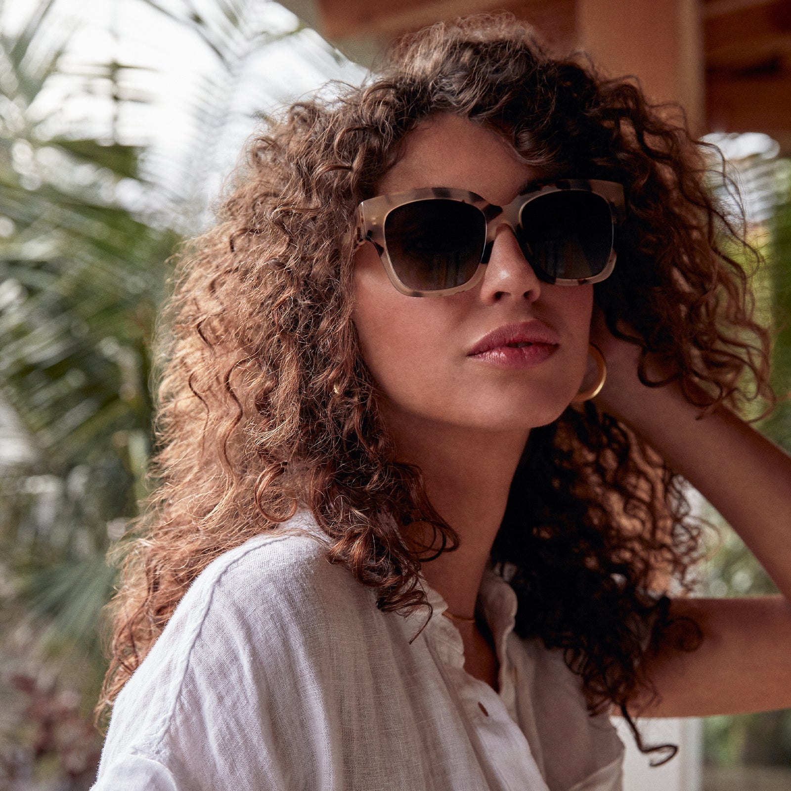 Womens | Bella II Sunglasses | Cream Tortoise | Grey Gradient Lenses
