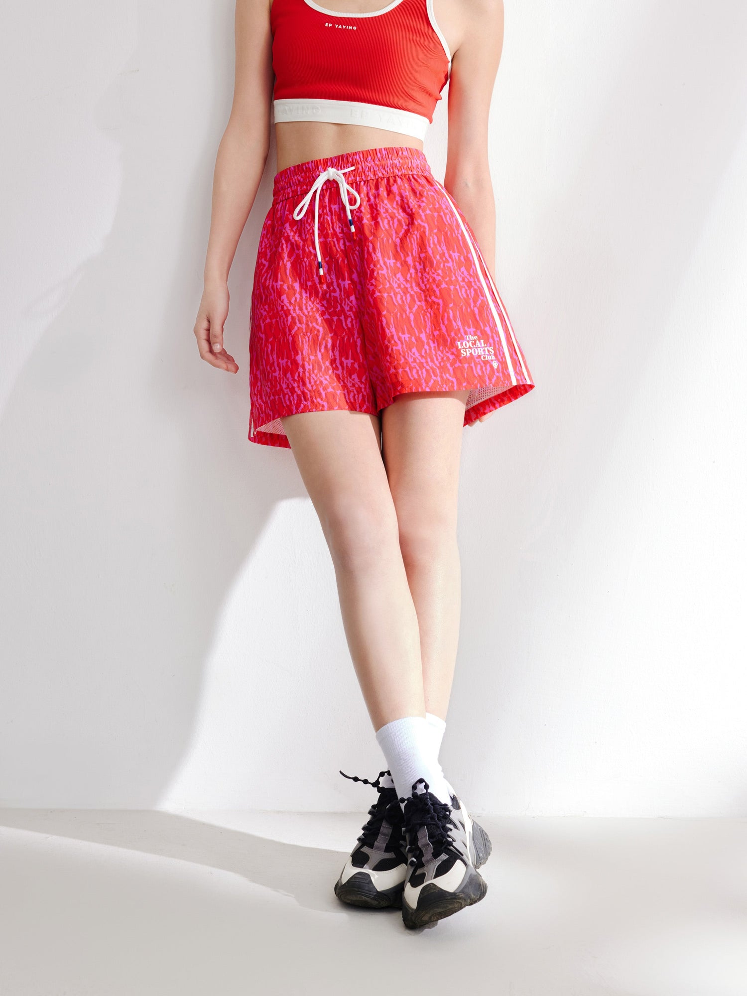 Shorts | Red