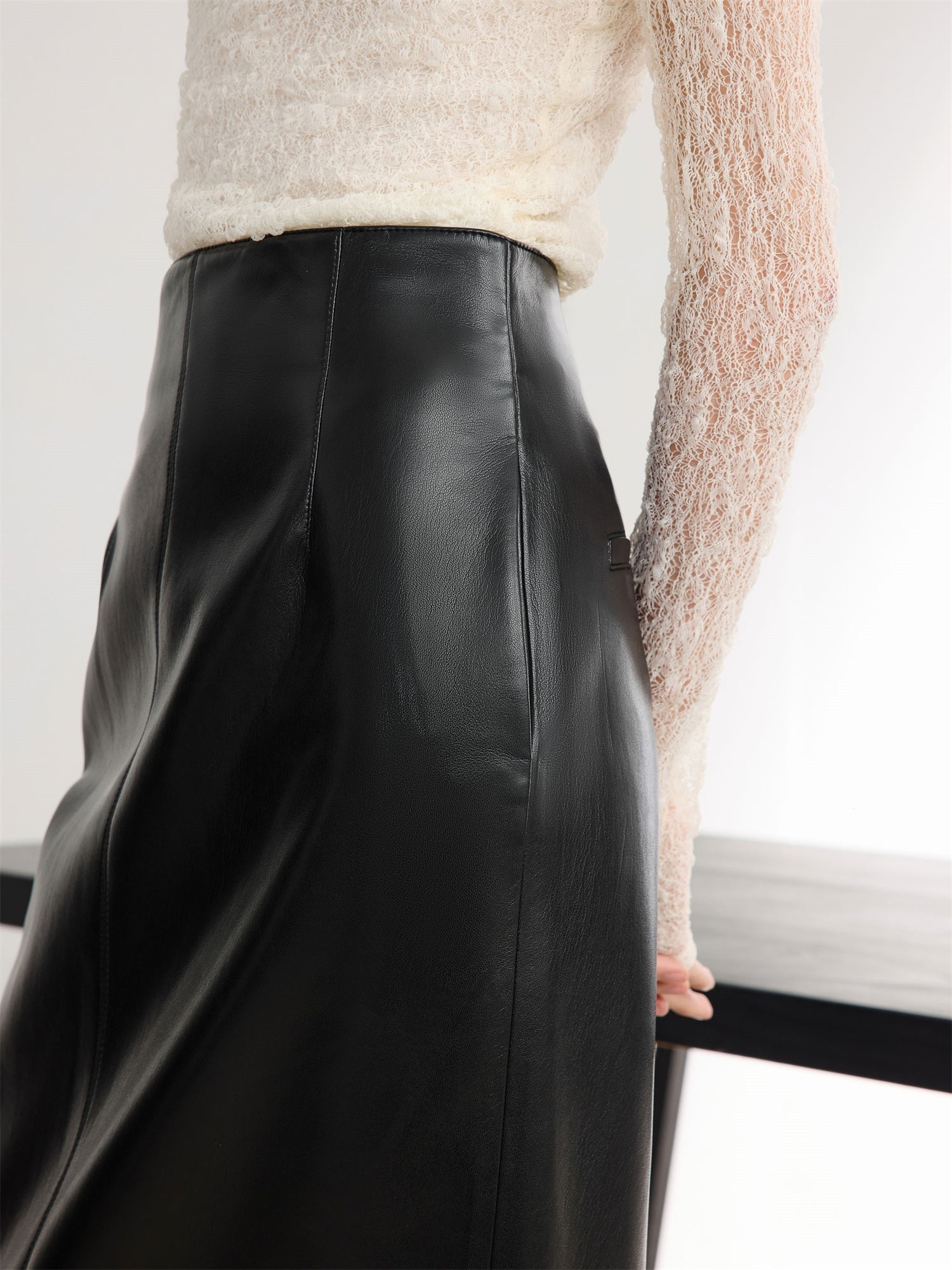 Glossy PU Leather Skirt | Black
