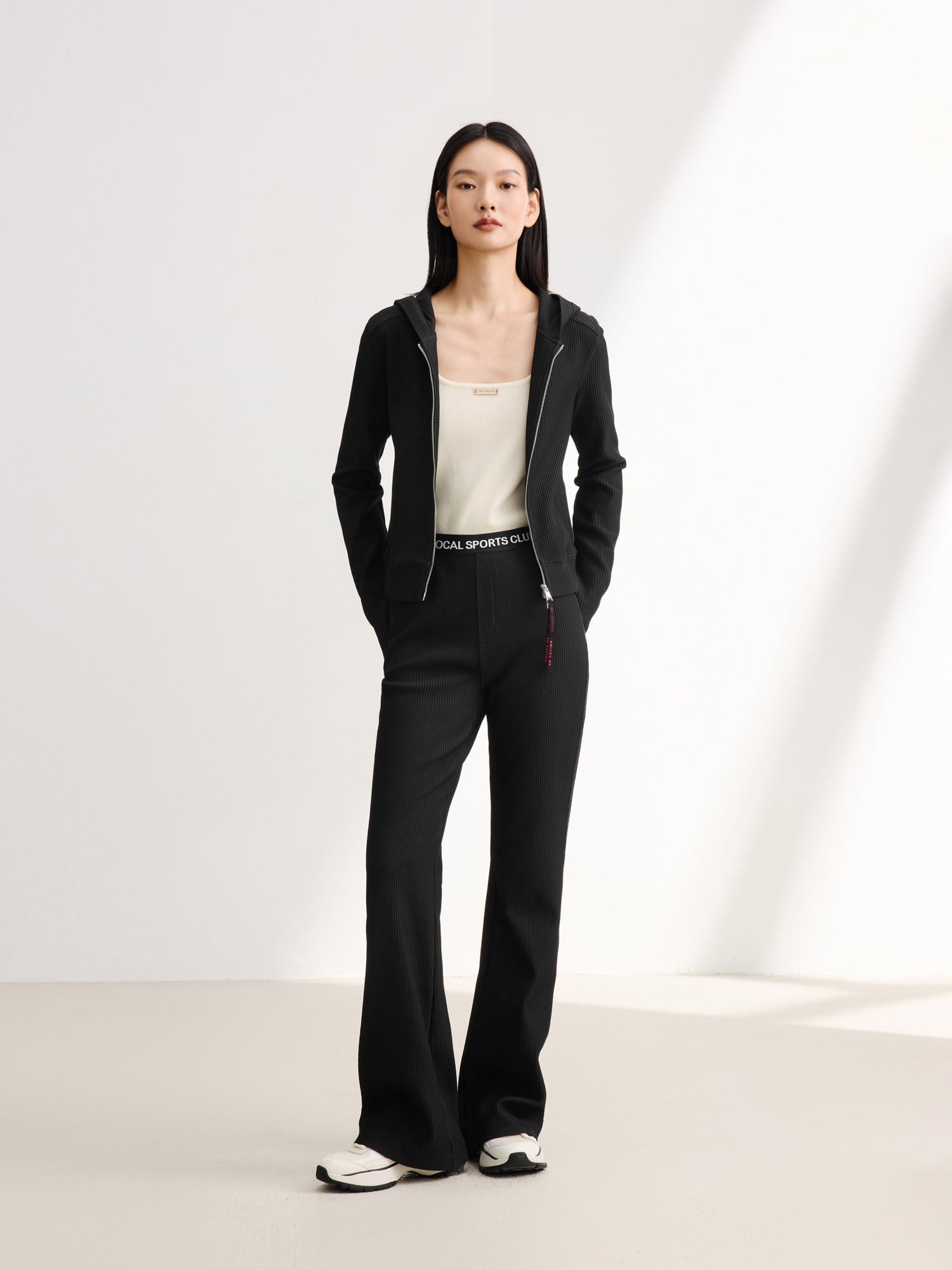 High-Waisted Wide-Leg Trouser | Black