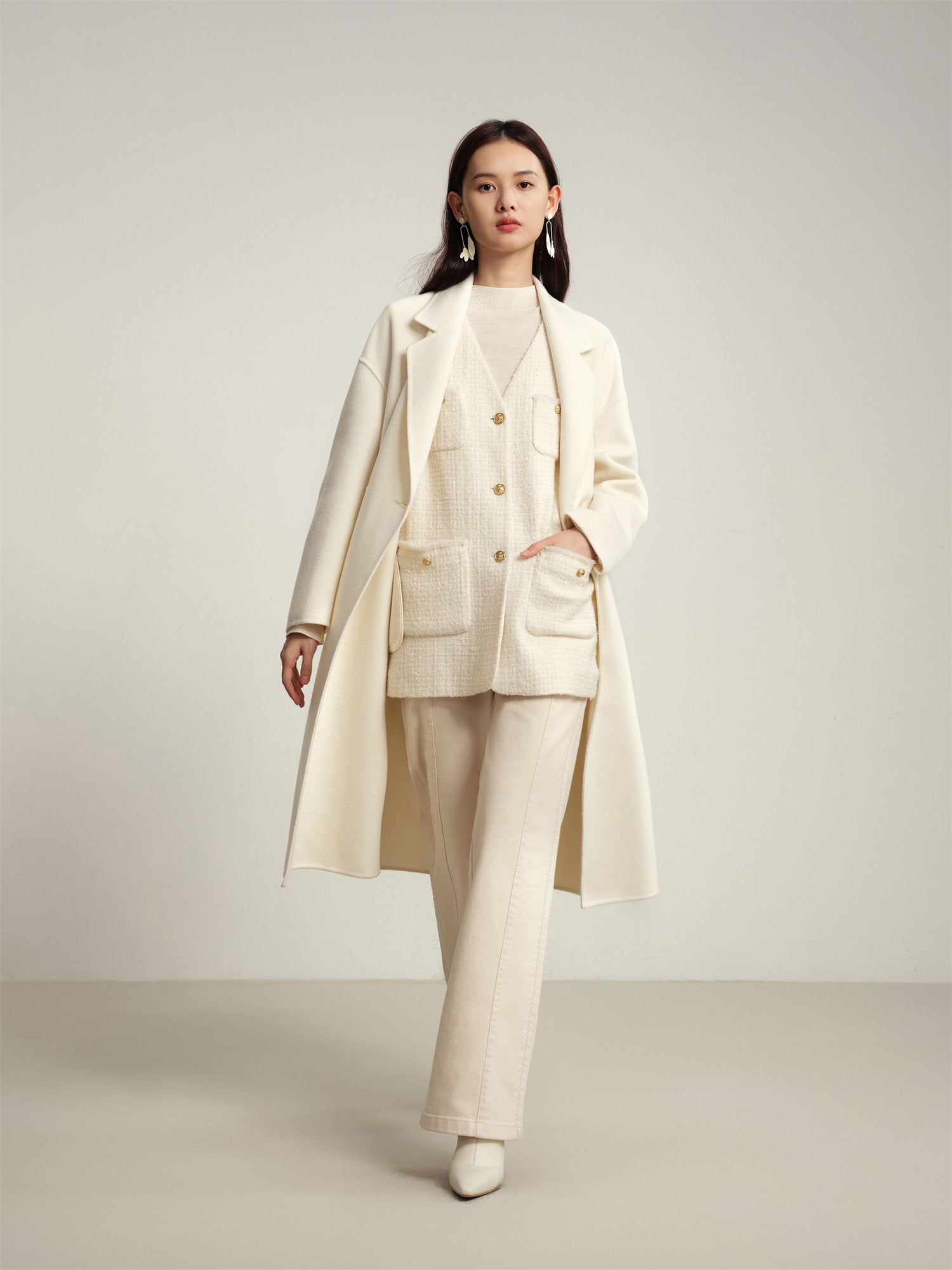 Notched Collar Cashmere Double-Breasted Coat | White