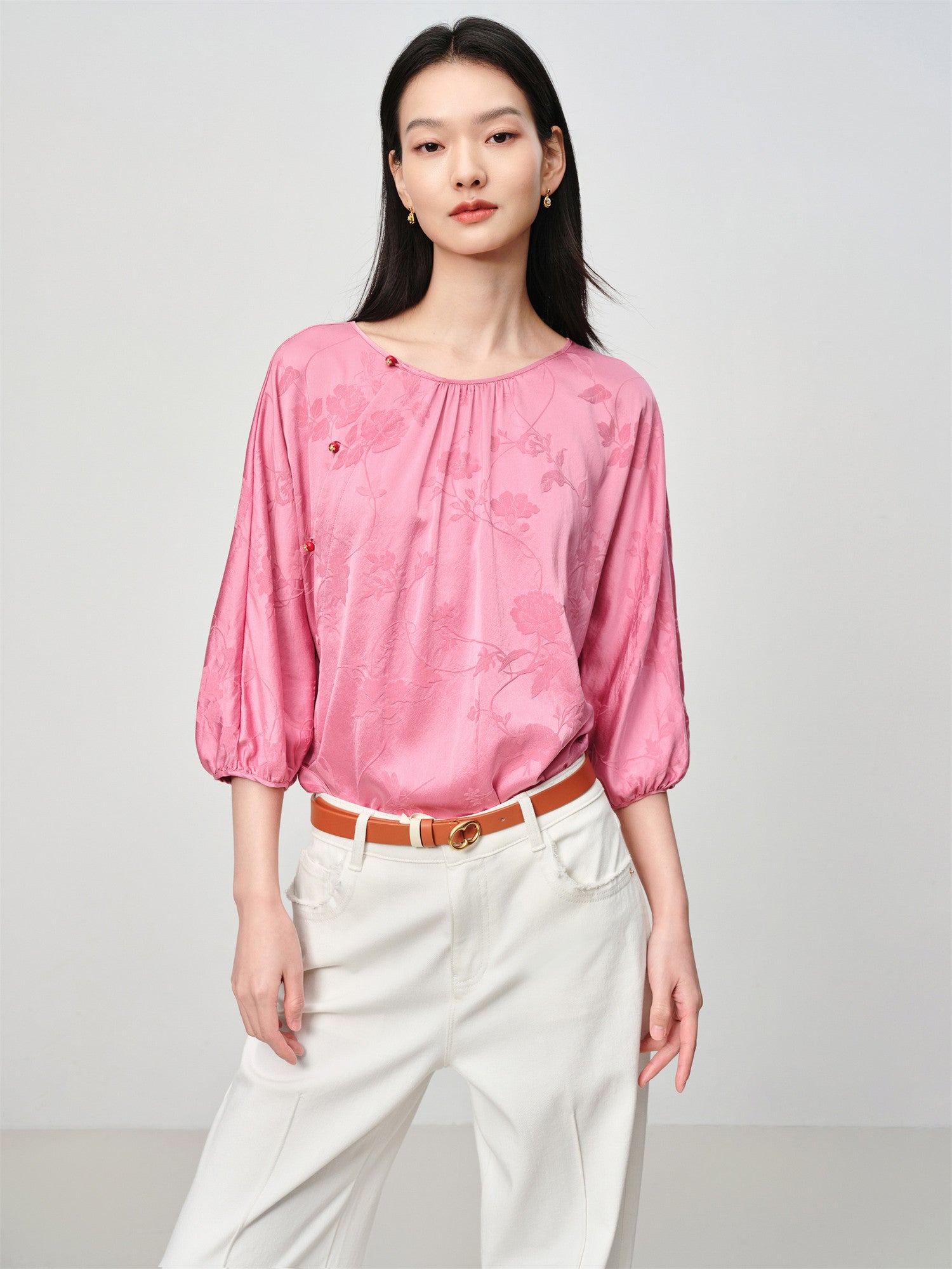 Jacquard Round-Neck Three-Quarter Sleeve Shirt | Pink