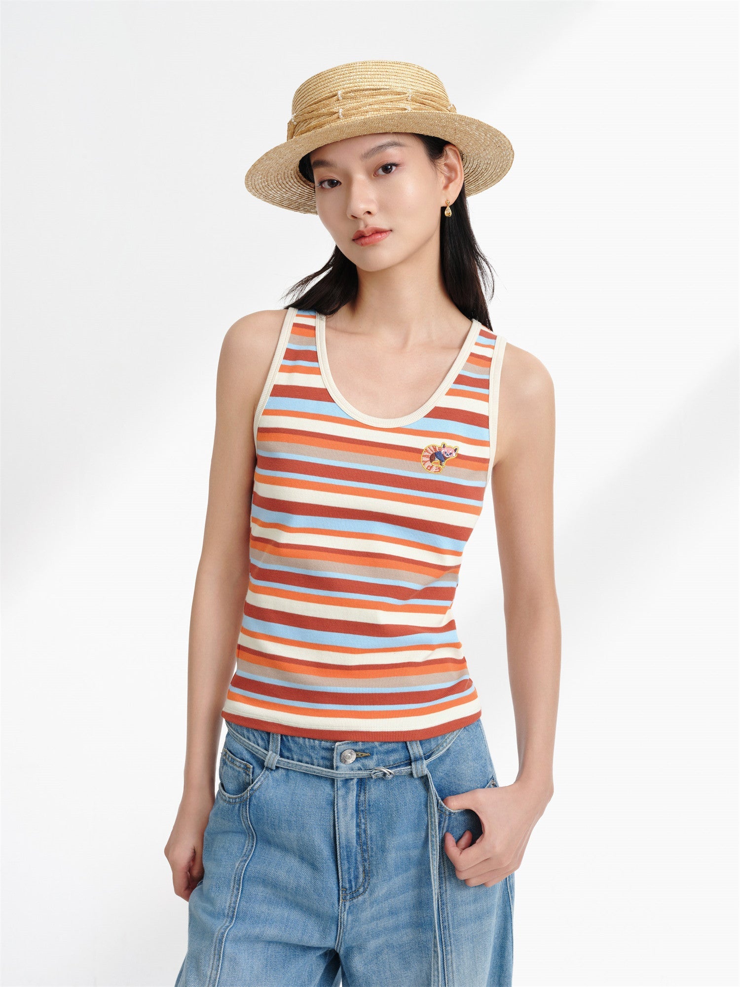 Cotton-Feel Embroidered Crew Neck Vest | Brown