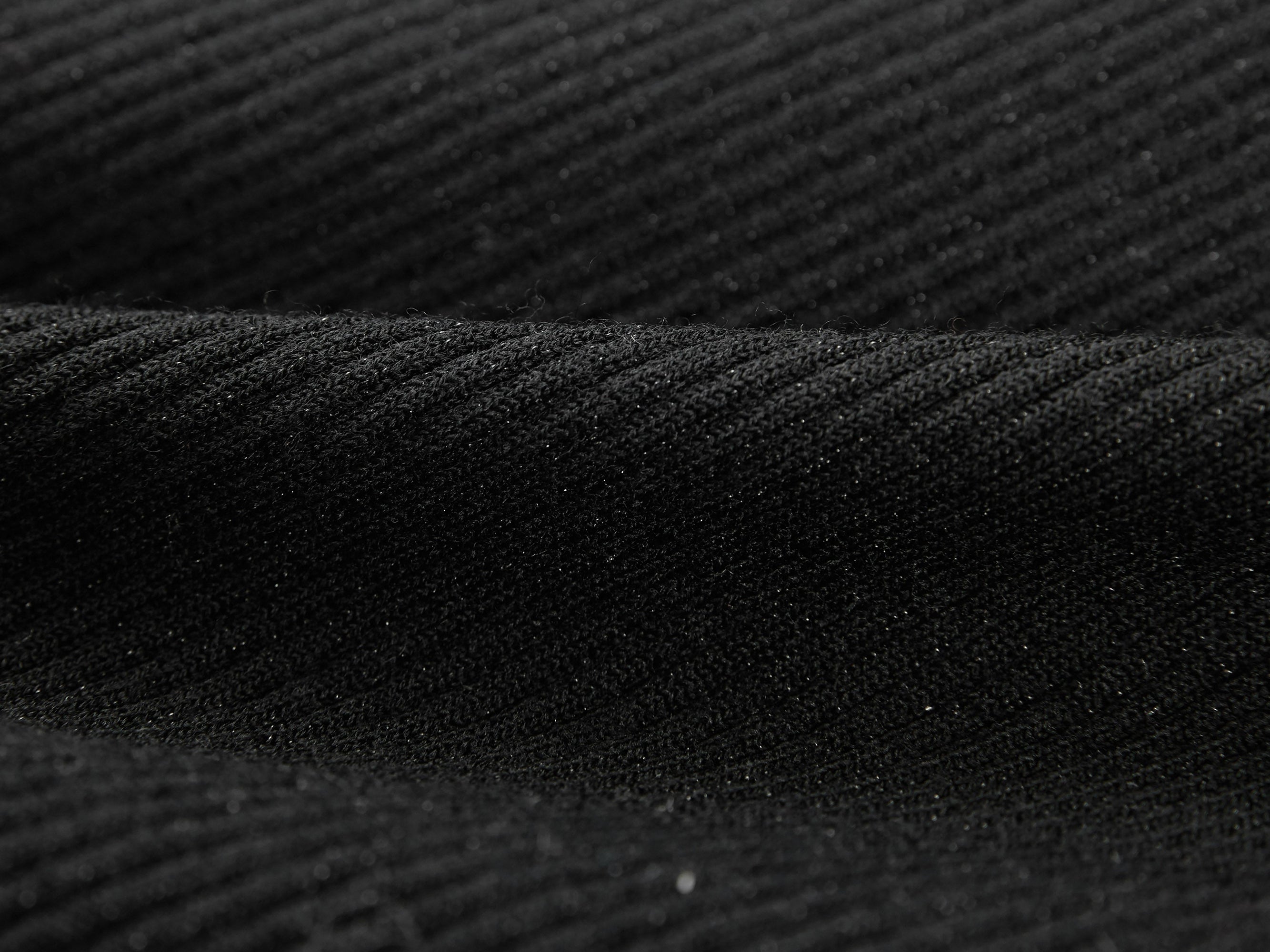 Wool Slim-Fit Knit Top | Black