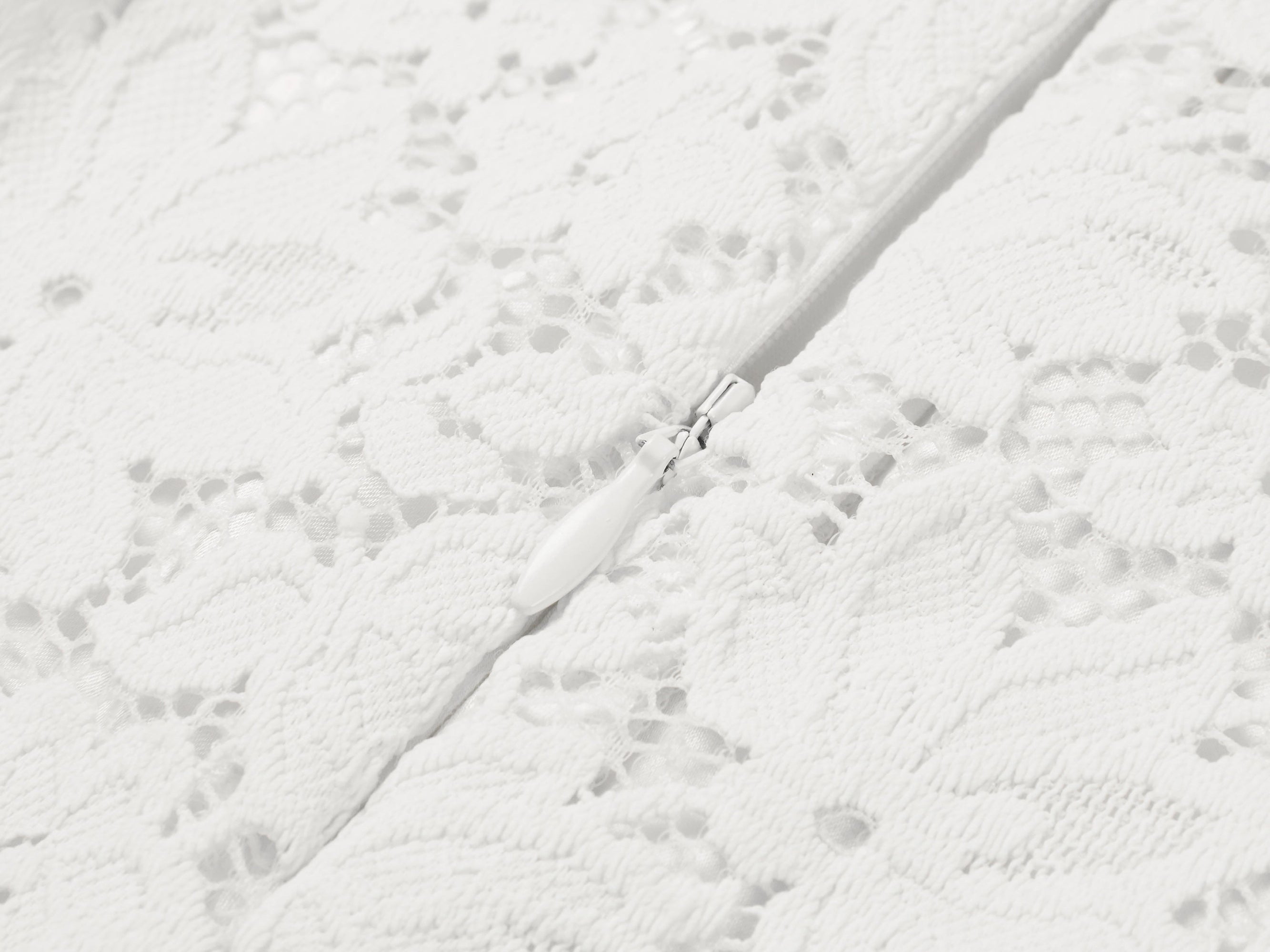 Lace Midi Skirt | White