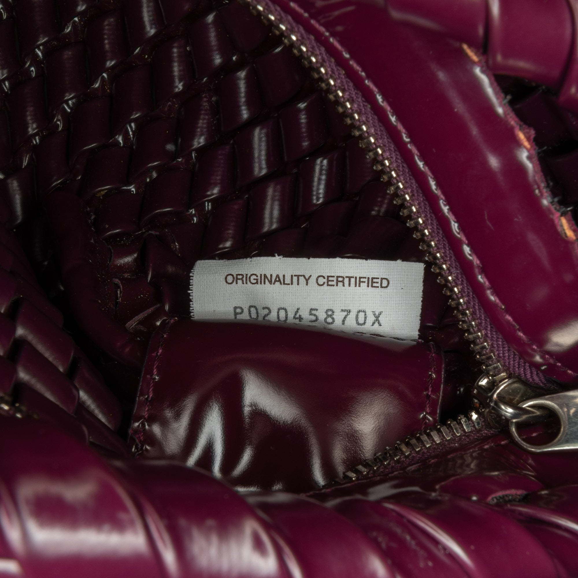 Bottega Veneta | Pre-Owned Nappa Intrecciato Slanted Clutch | Purple