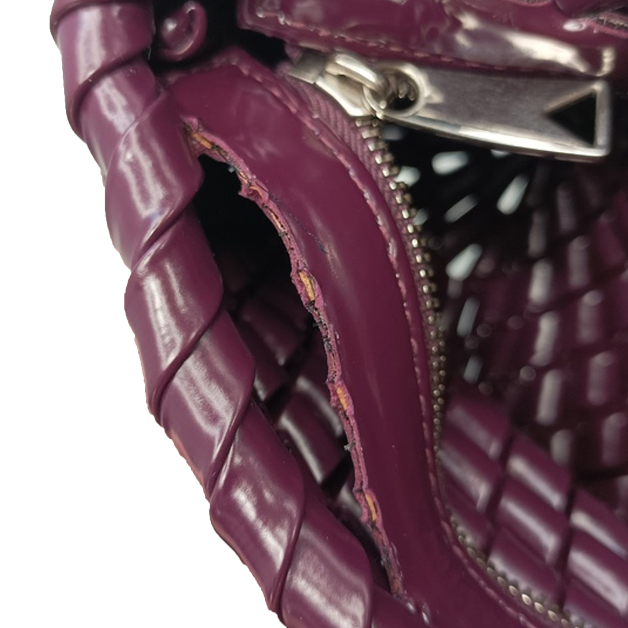 Bottega Veneta | Pre-Owned Nappa Intrecciato Slanted Clutch | Purple