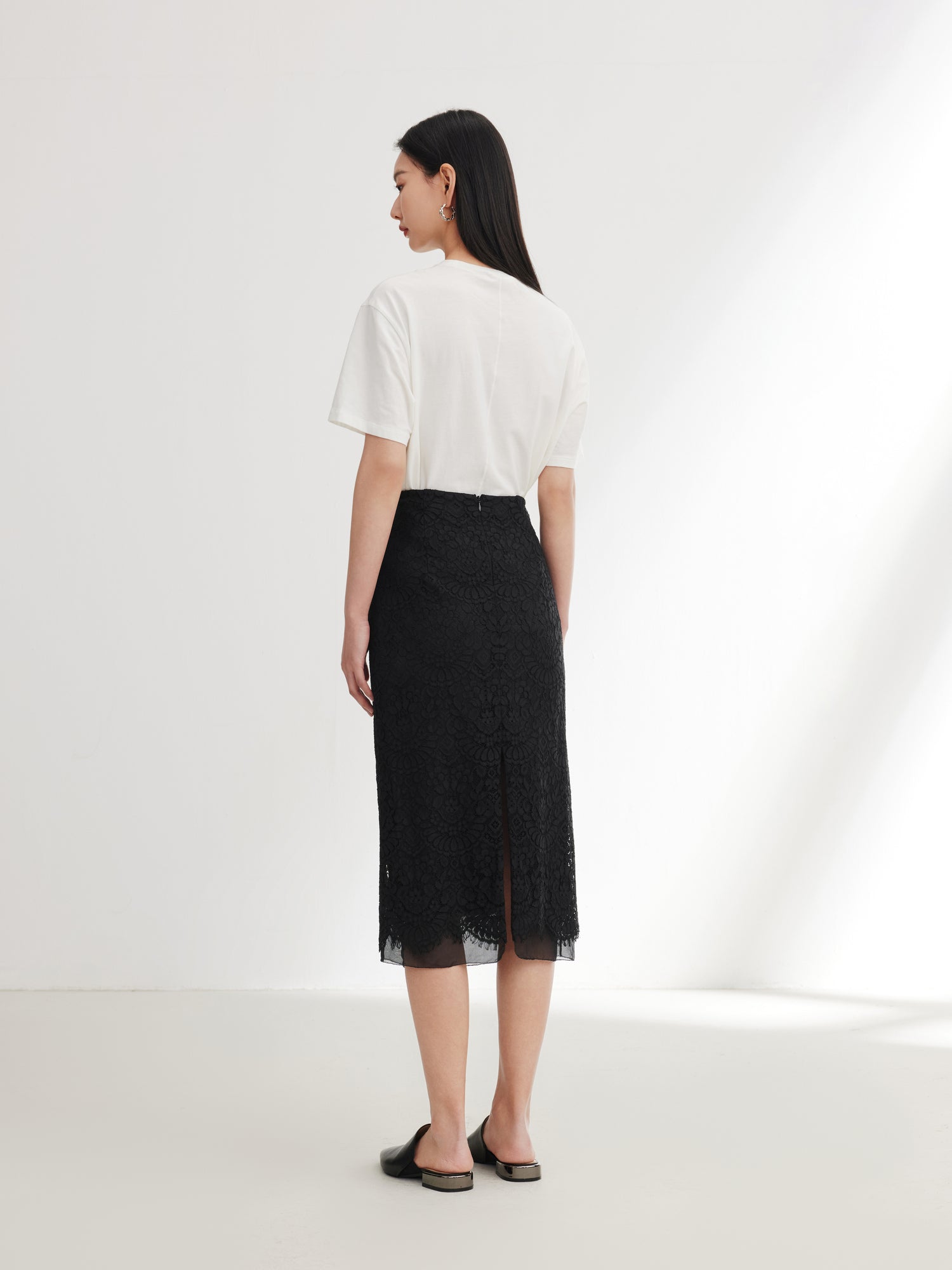 Lace Straight Skirt | Black