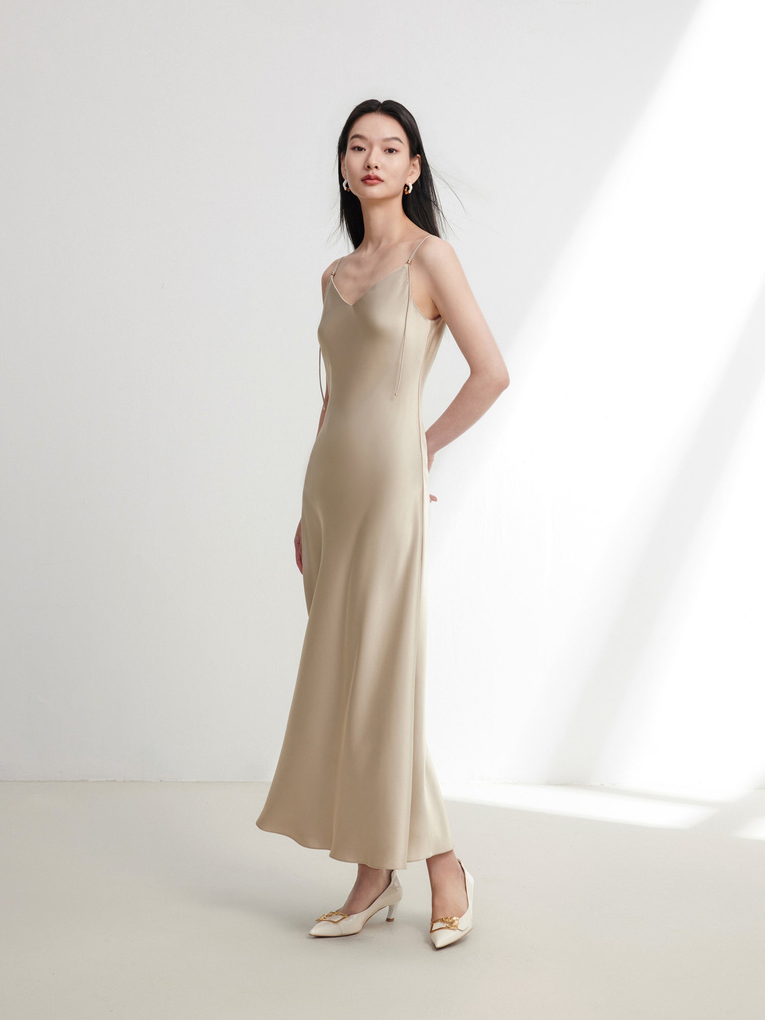 Acetic Acid Suspenders Dress | Camel
