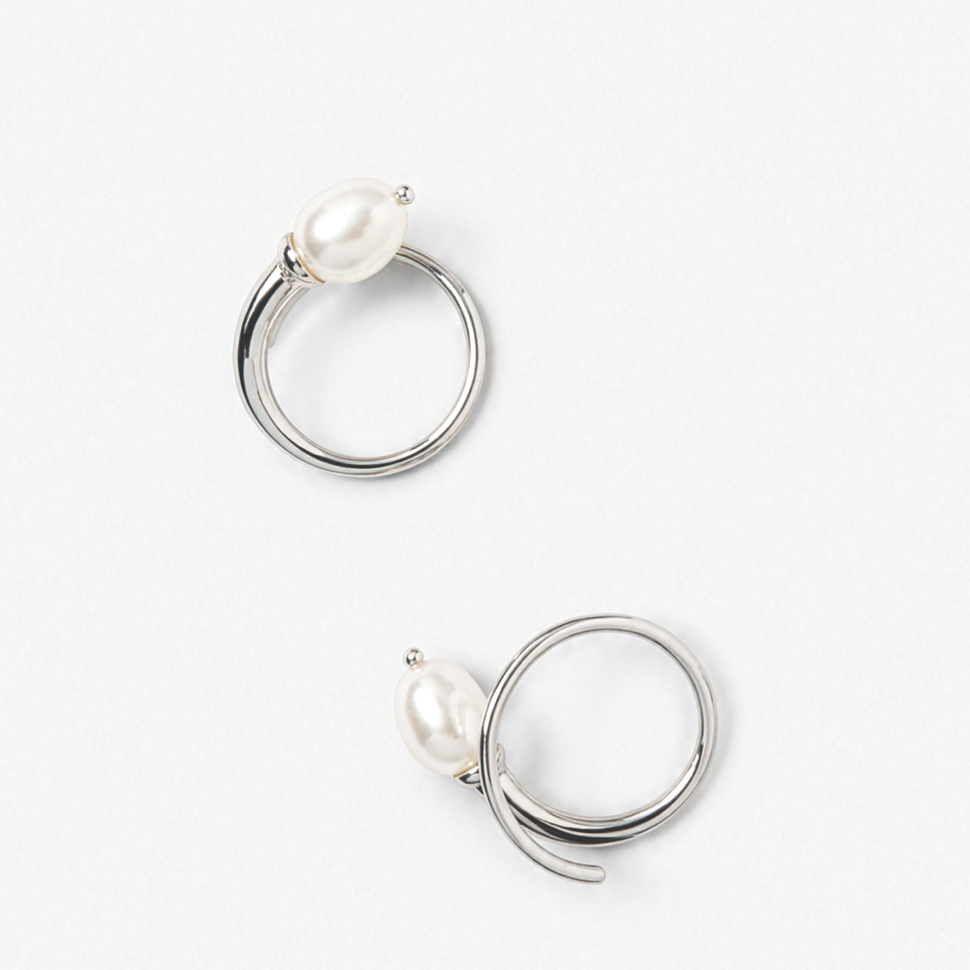 Swirl Earrings | Sterling Silver | Freshwater Pearl