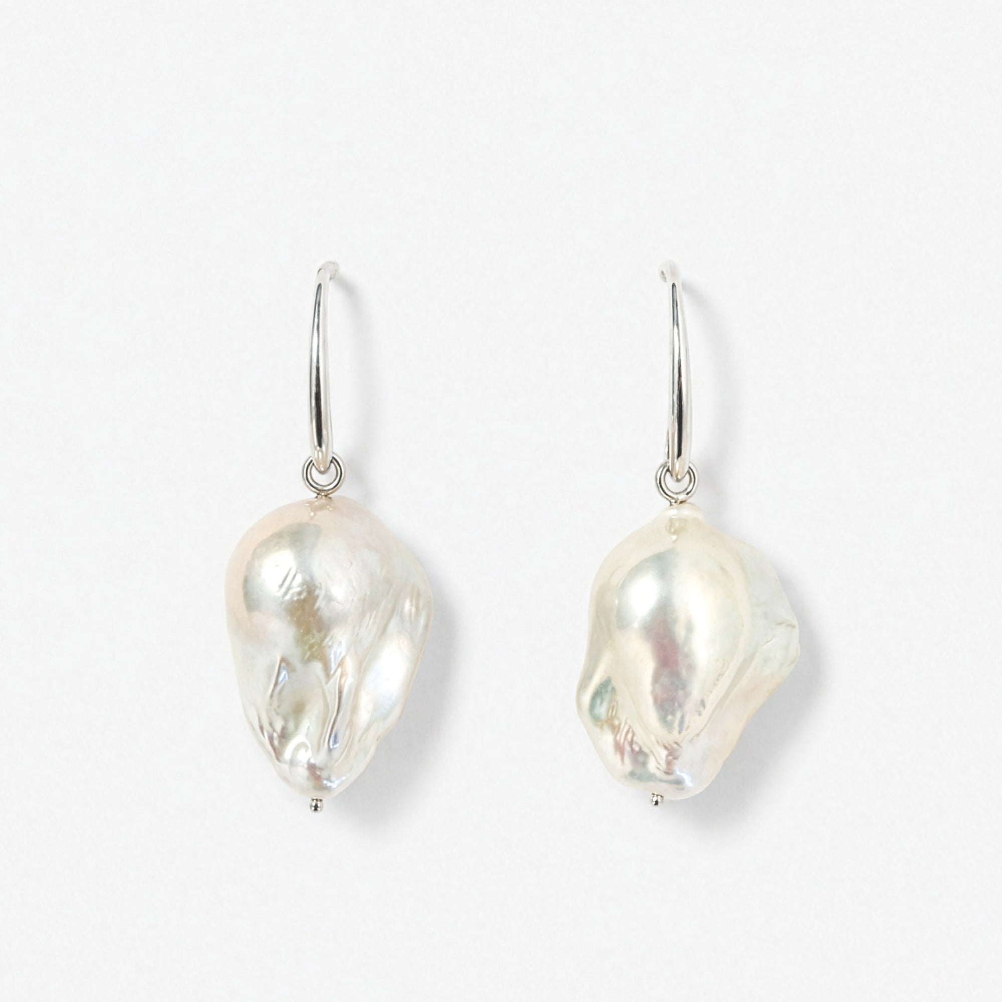 Daze Earrings | Sterling Silver | Freshwater Pearl
