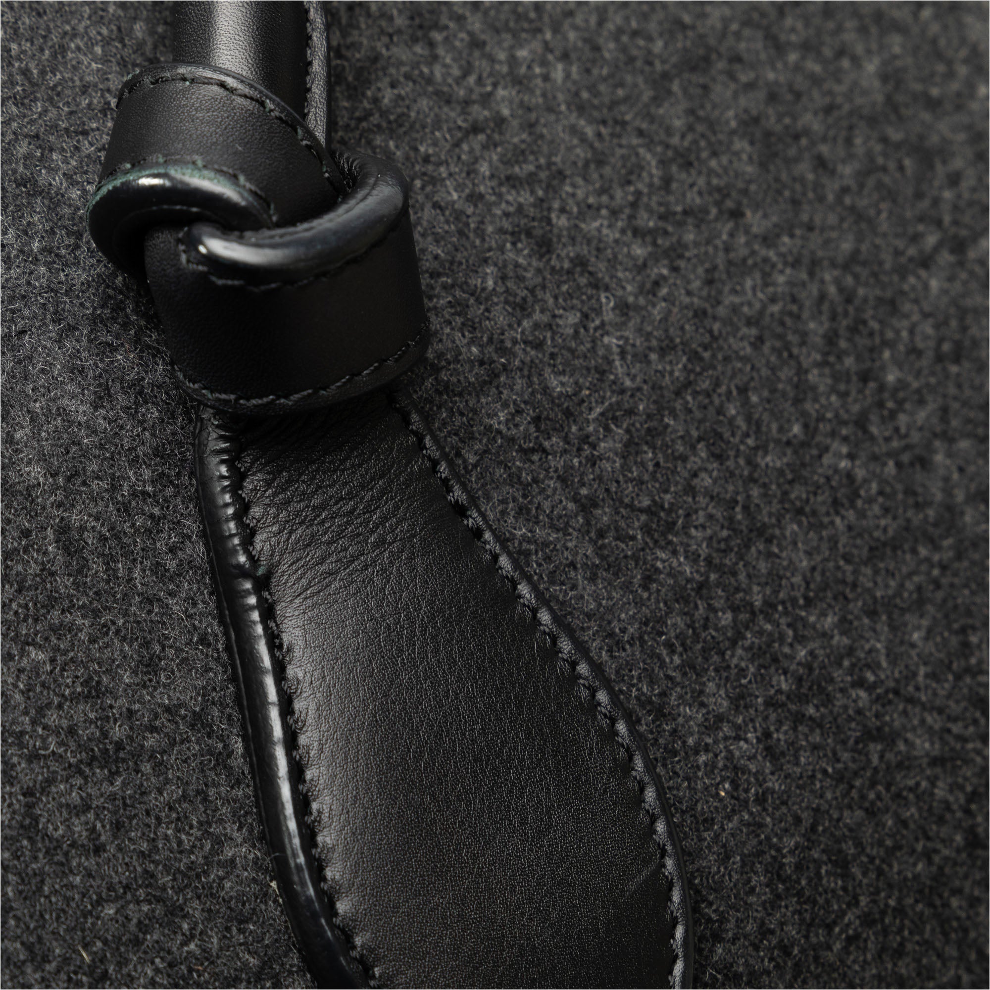 Celine | Pre-Owned Felt and Leather Tie Knot Tote | Gray