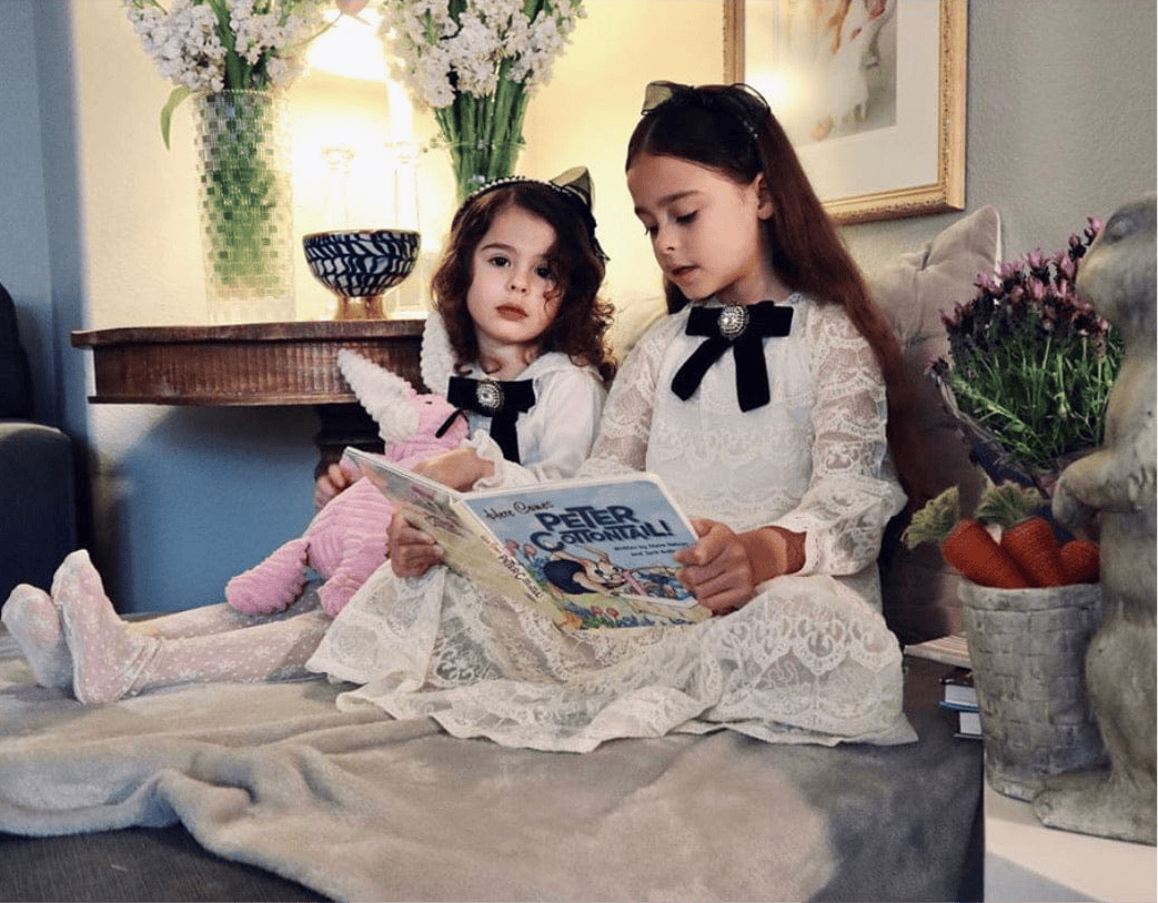 Ellie Black Velvet Clip - Petite Maison Kids