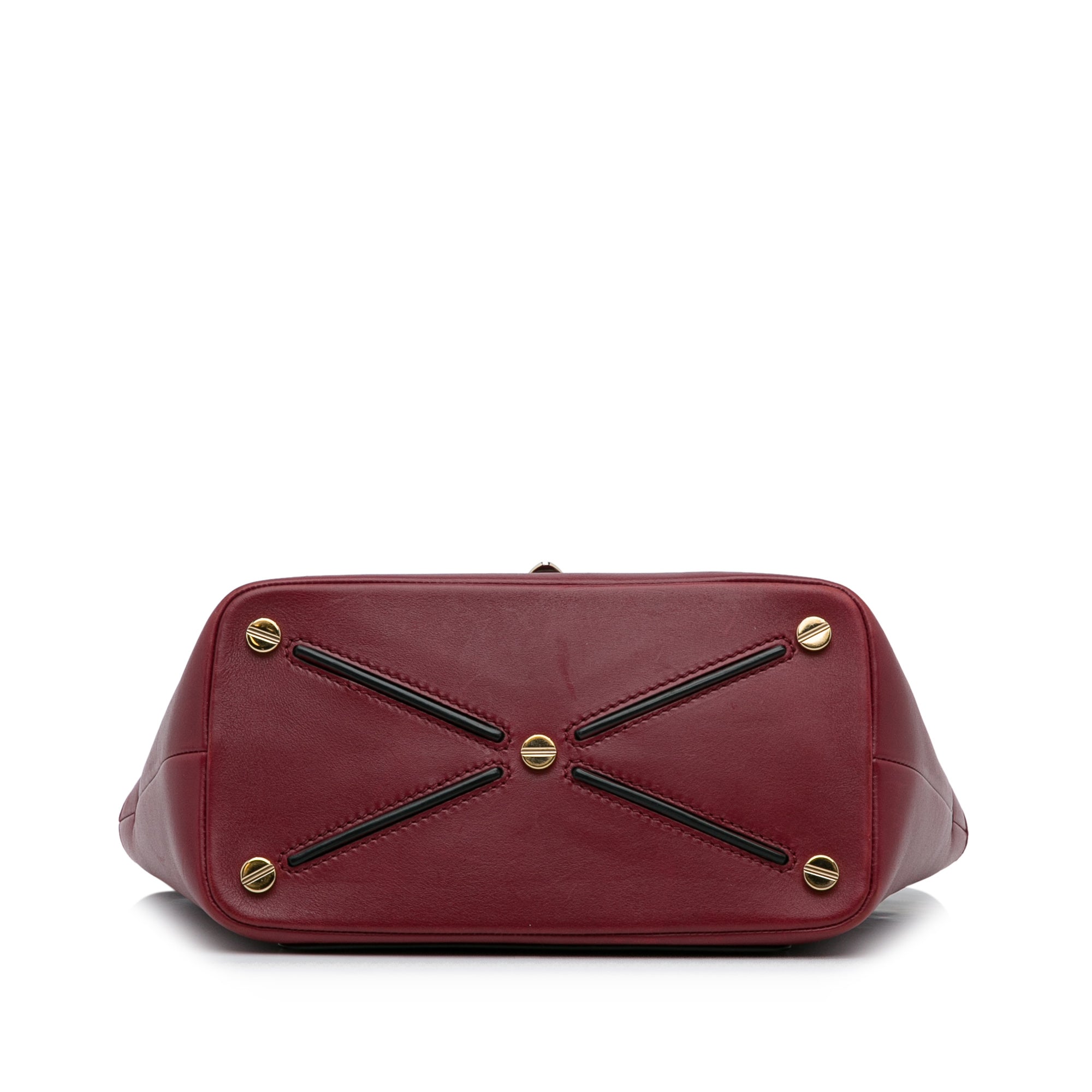 Valentino | Pre-Owned Rockstud Demilune Satchel | Red