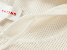 Simple Slim Fit Zippered Knit Hoodie | White