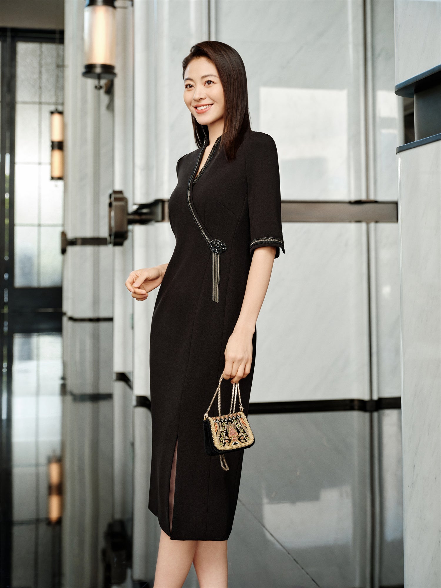 Chinese Style Waist-Cinched Dress | Black