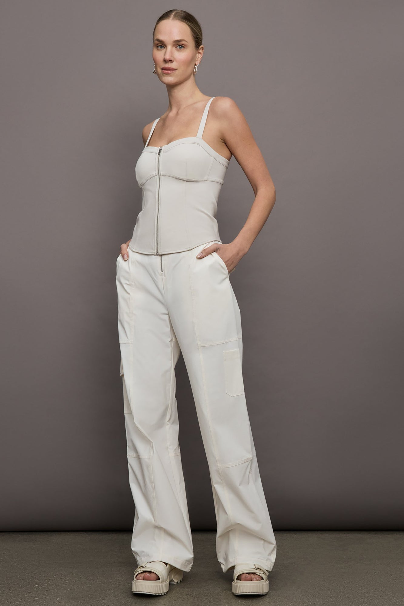 Bandier | Quincy Cargo Pants | Gardenia