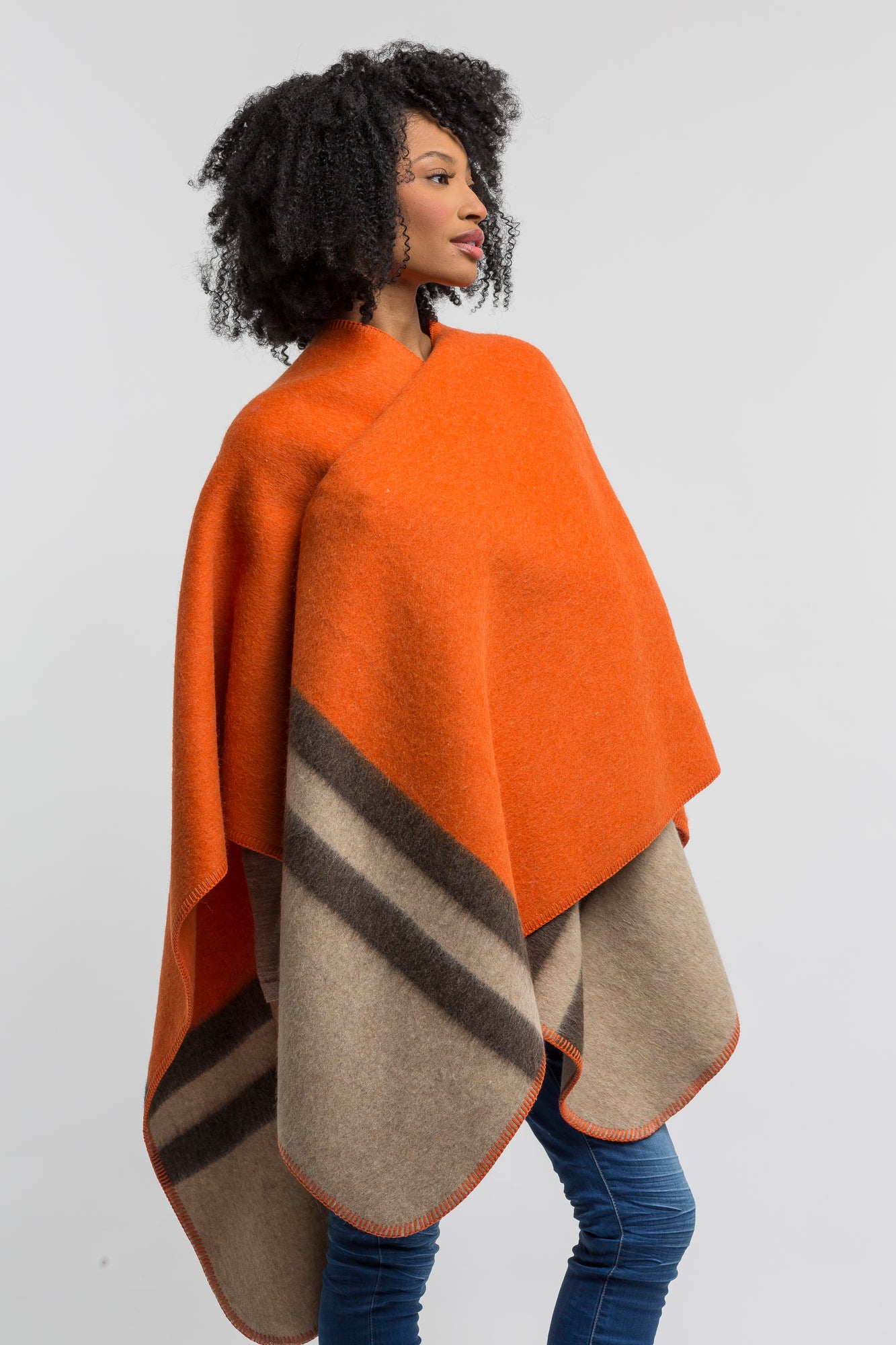 Unisex | Aspen Cape | Firecracker