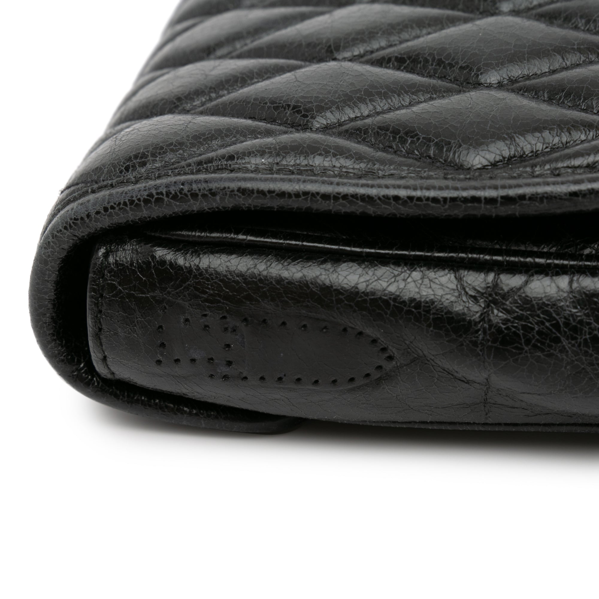 Miu Miu | Pre-Owned Vitello Shine Trapu Clutch | Black