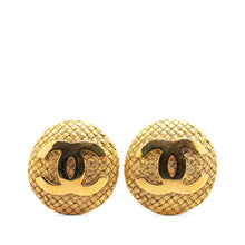 Chanel | Pre-Owned Gold Plated CC Clip On Earrings | Gold