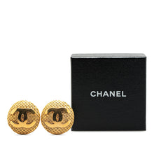 Chanel | Pre-Owned Gold Plated CC Clip On Earrings | Gold
