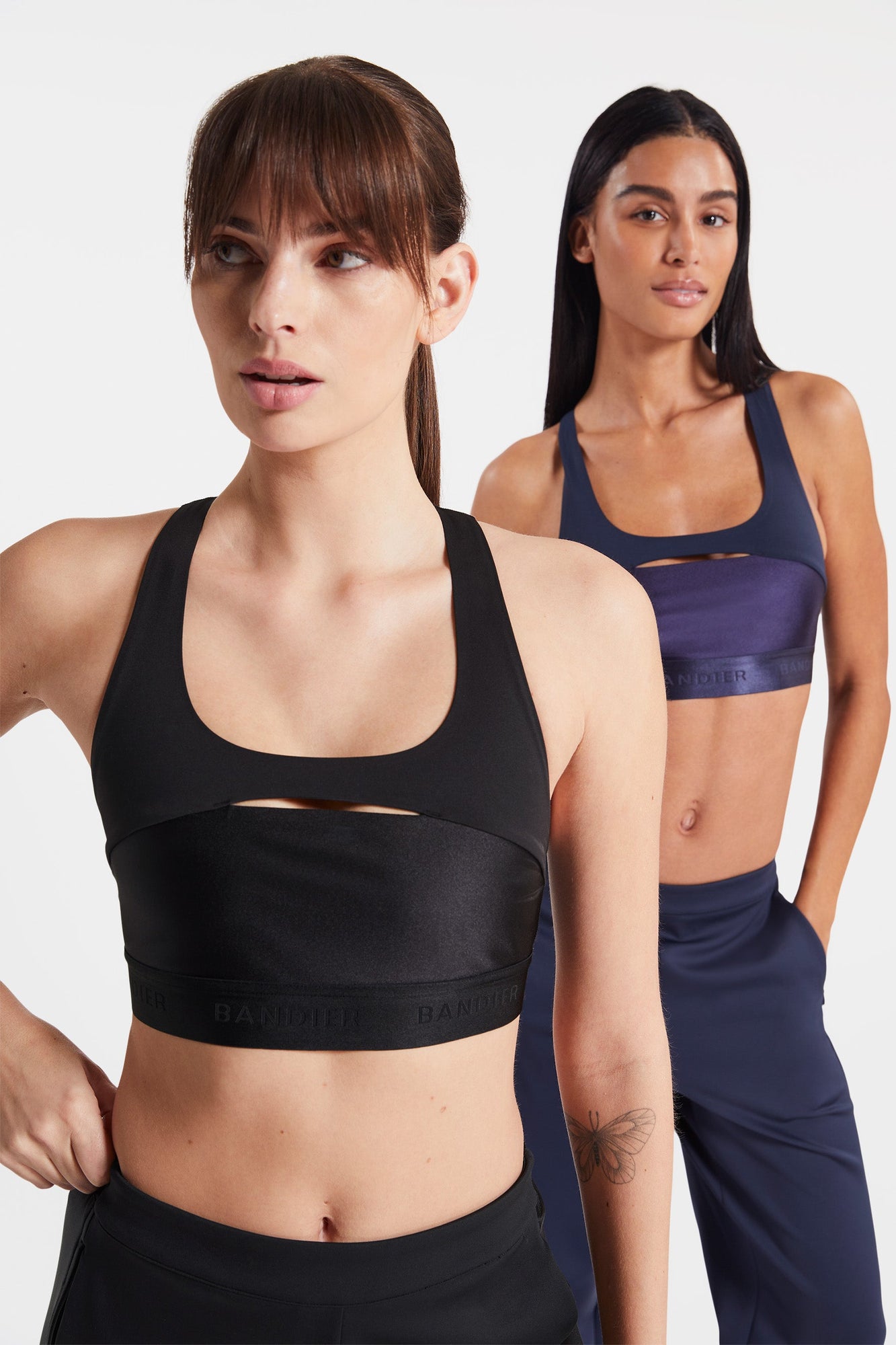 Bandier | Sport Logo Bra | Black