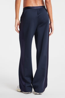 Bandier | Sport Logo Pant | Navy Blazer