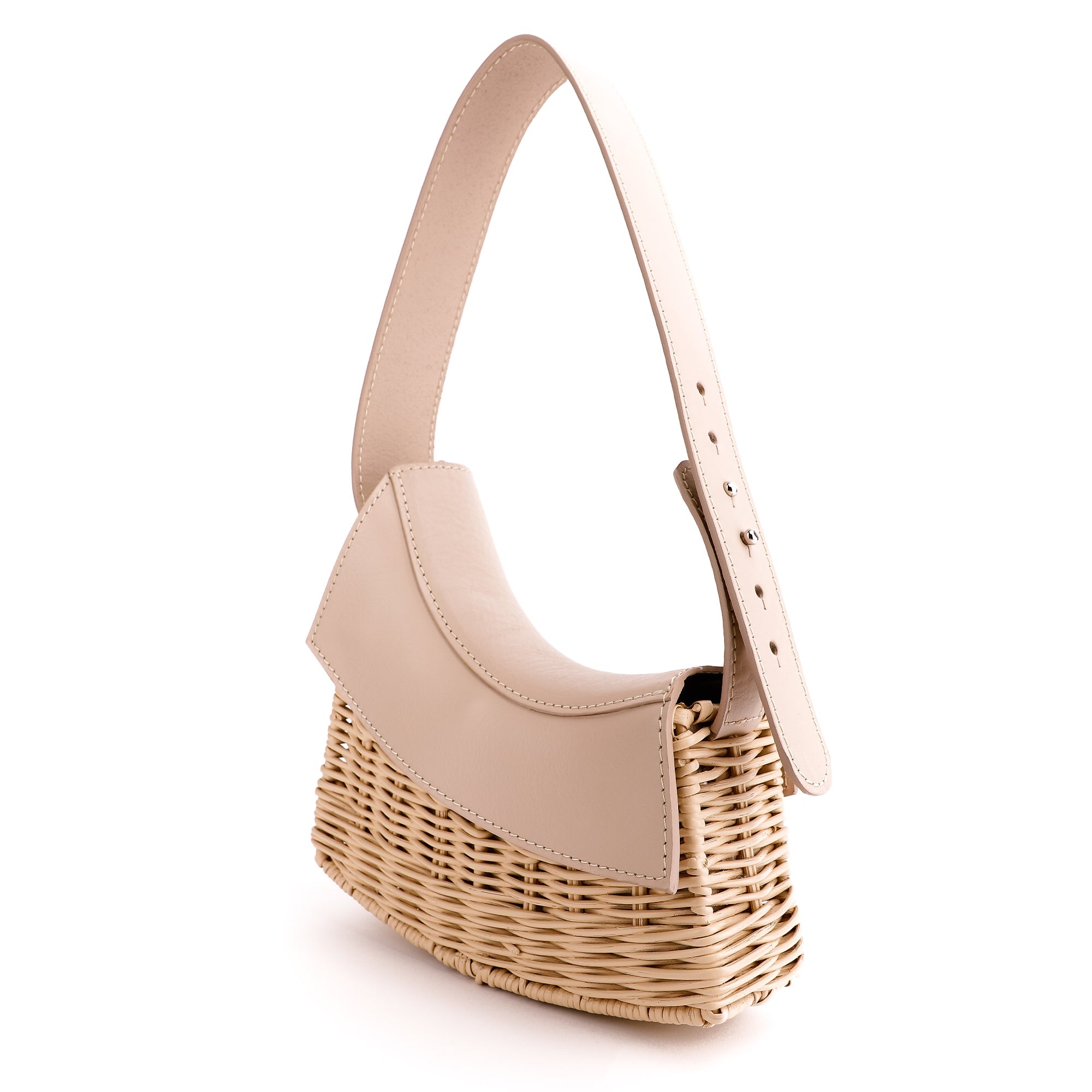 Bao-Cream-Front-2-Wicker-Wings-Basket-Handbag-Rattan-Bags-Wicker-Bags-UK-Wicker-Bags-Wicker-Bag-Straw-Basket-Handbag-Wicker-Handbag--Eco-Friendly-Purses-Wicker-Handbags-Bag-Rattan