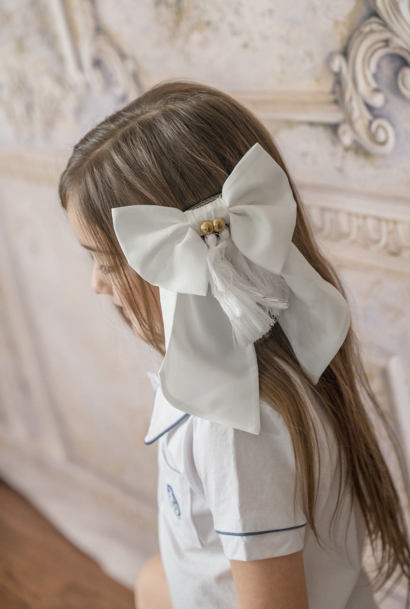 Sienna Tassels Hair Bow | White