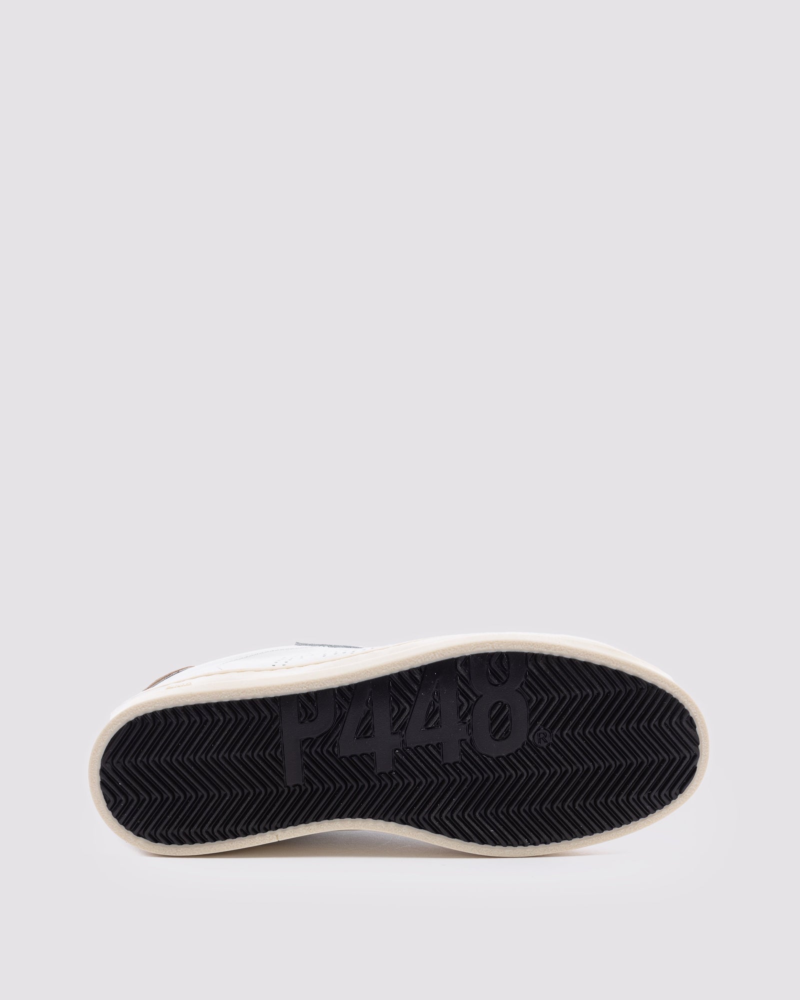 Women | John | White/Bronze