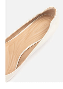 Chinese-Style Decorative Buckle High Heels | White