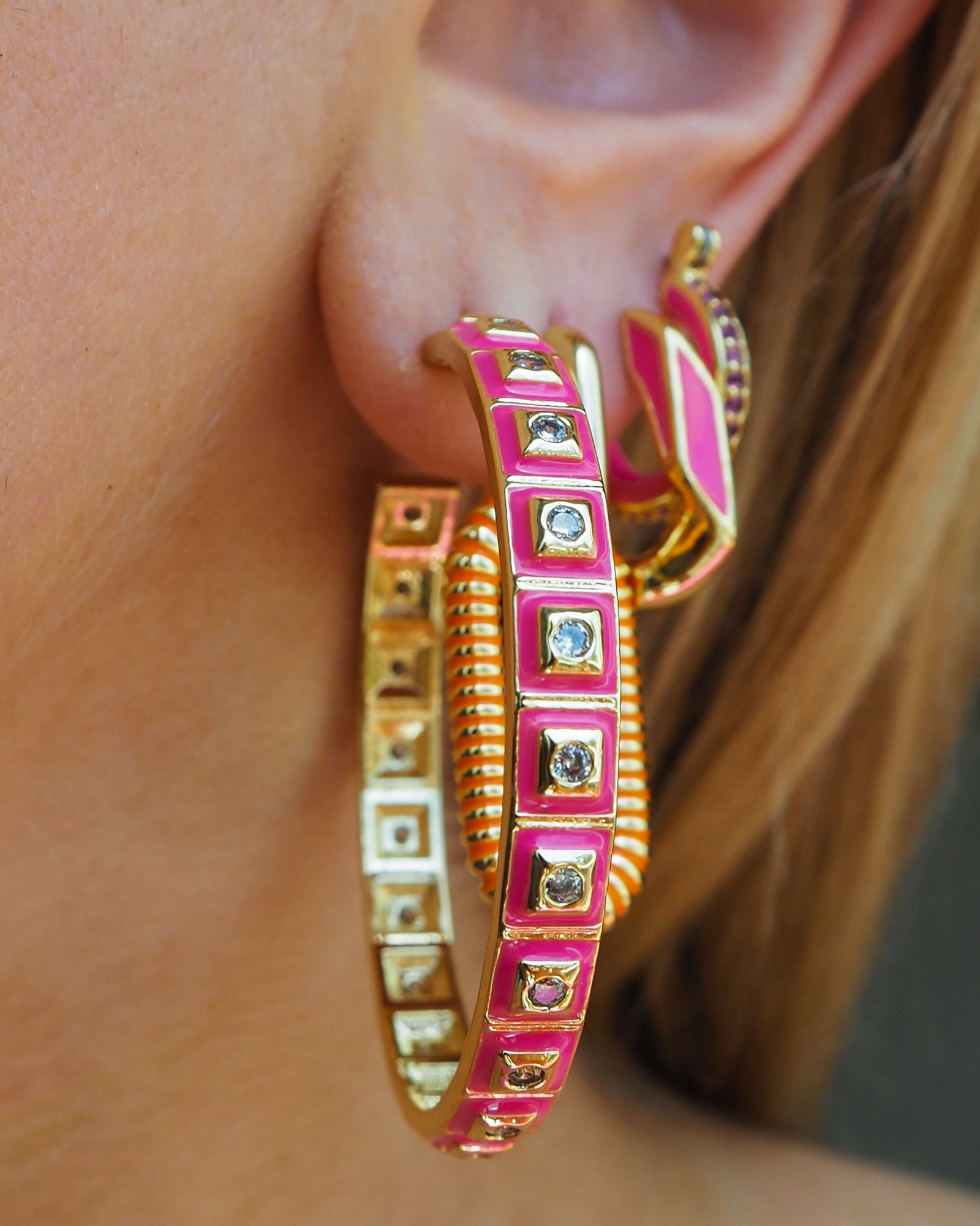 XL Pyramid Stud Hoops | Gold | Hot Pink Enamel/Cubic Zirconia