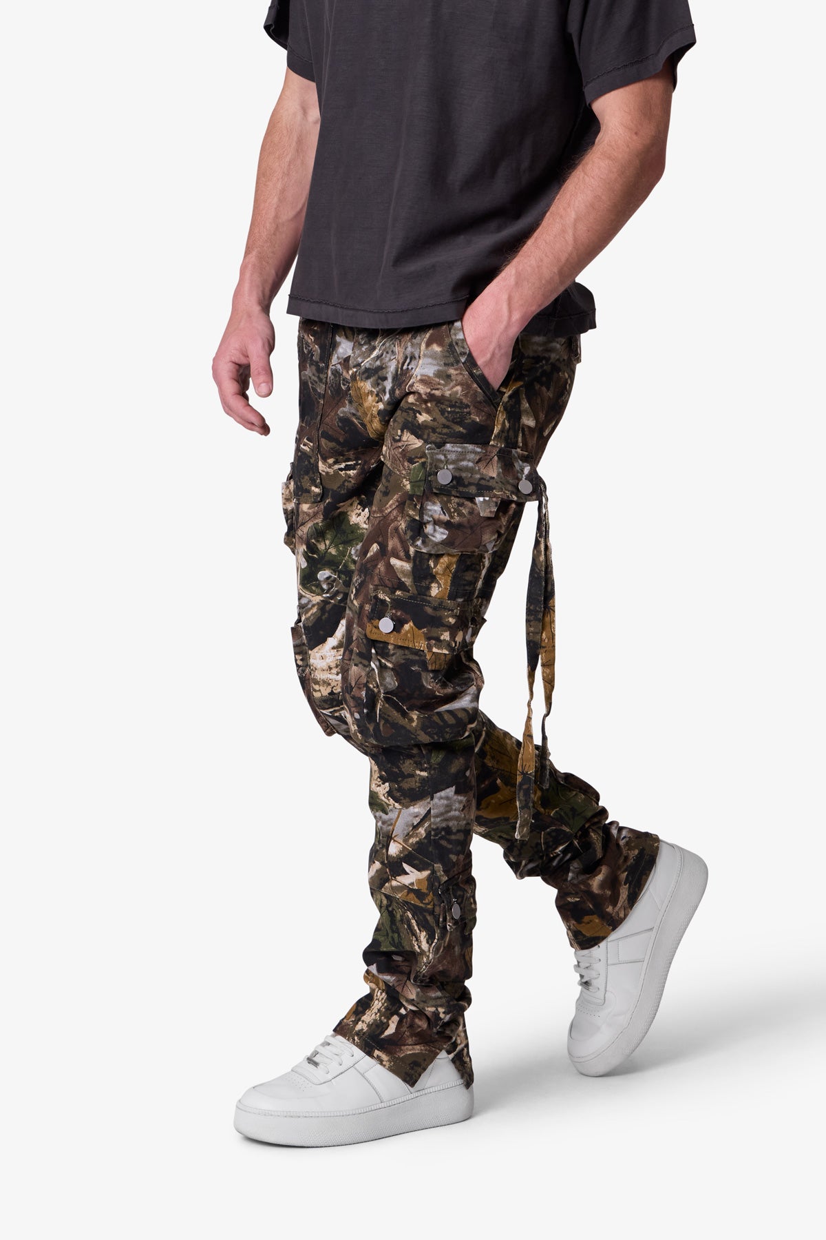 D152 Cargo Straight Denim | Hunter Camo