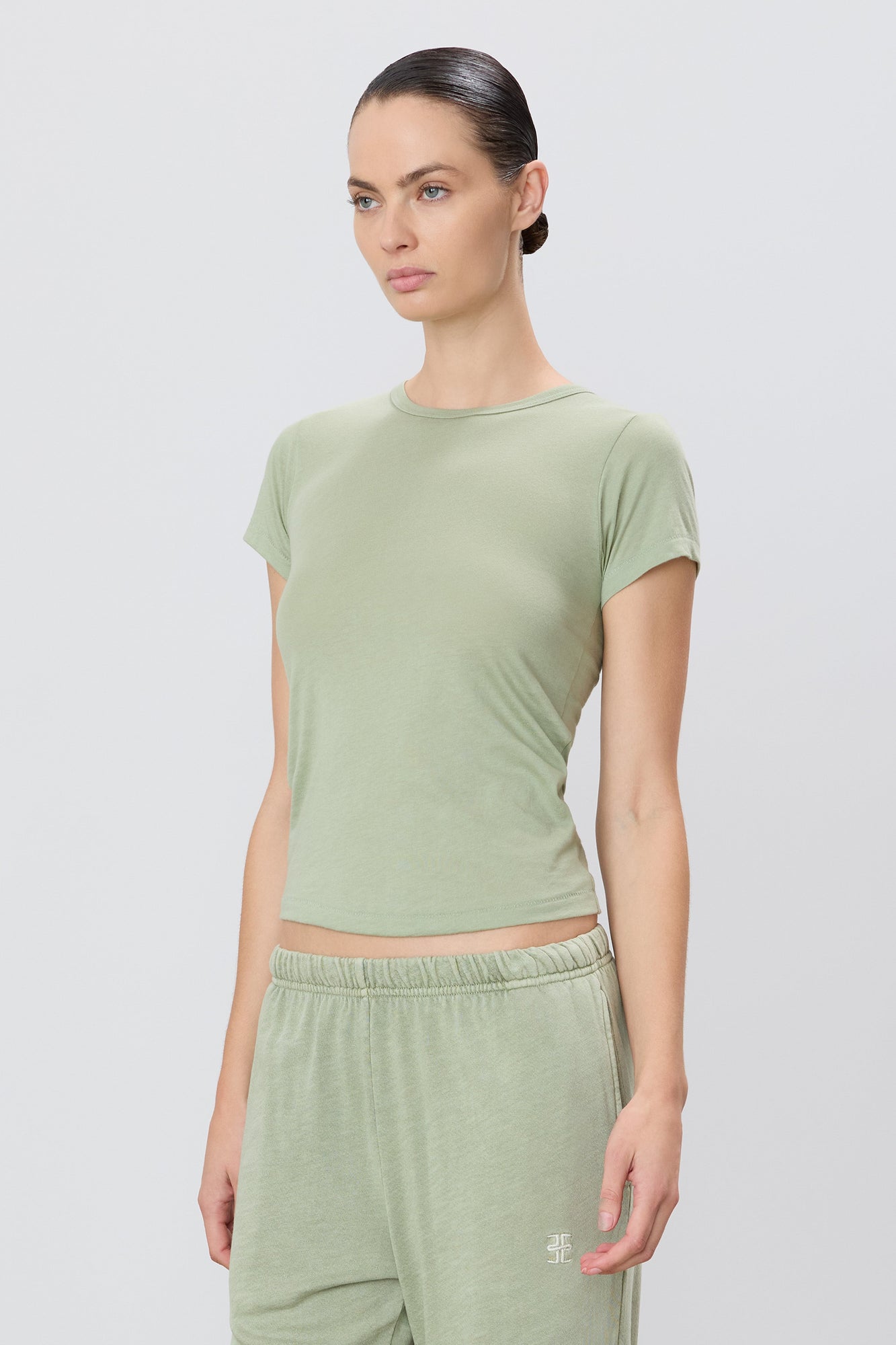 FITTED CREWNECK SHORT SLEEVE T-SHIRT - ETERNE