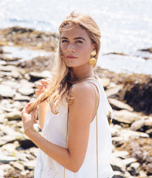 De la Mer Shell Earrings - Loren Hope