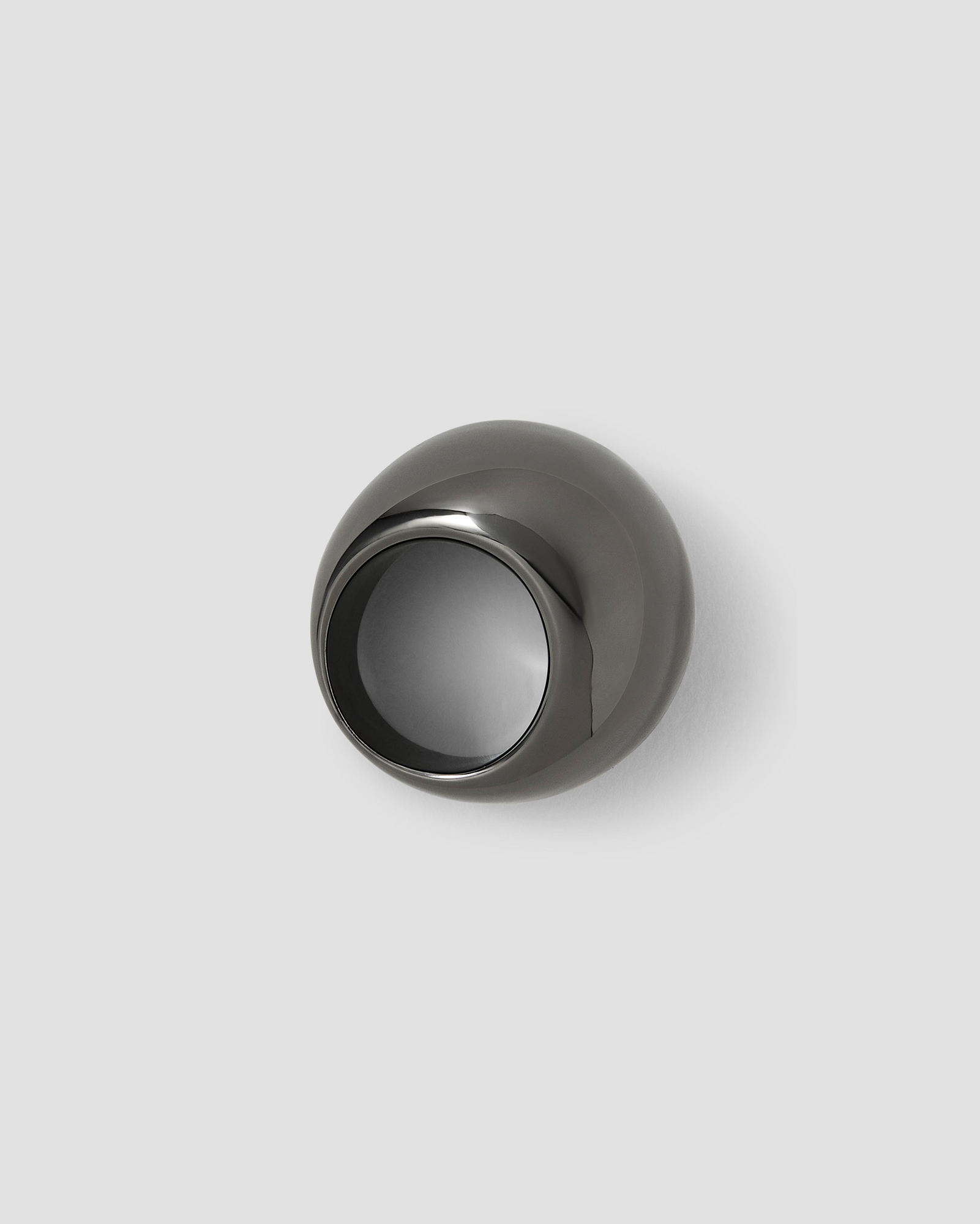Dylan ring - product detail shot | 14k gold rings