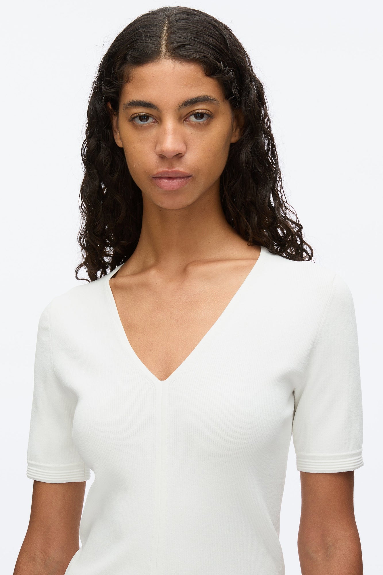 Compact Rib V-Neck Tee | Ivory