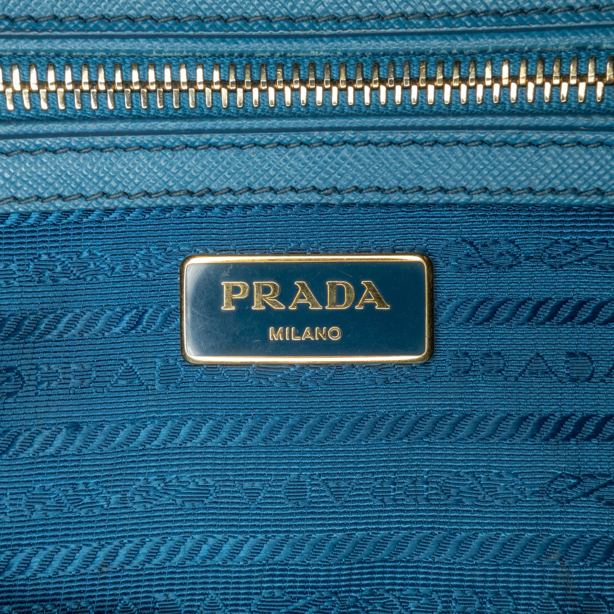 Prada | Pre-Owned Medium Saffiano Lux Galleria Double Zip Satchel | Blue