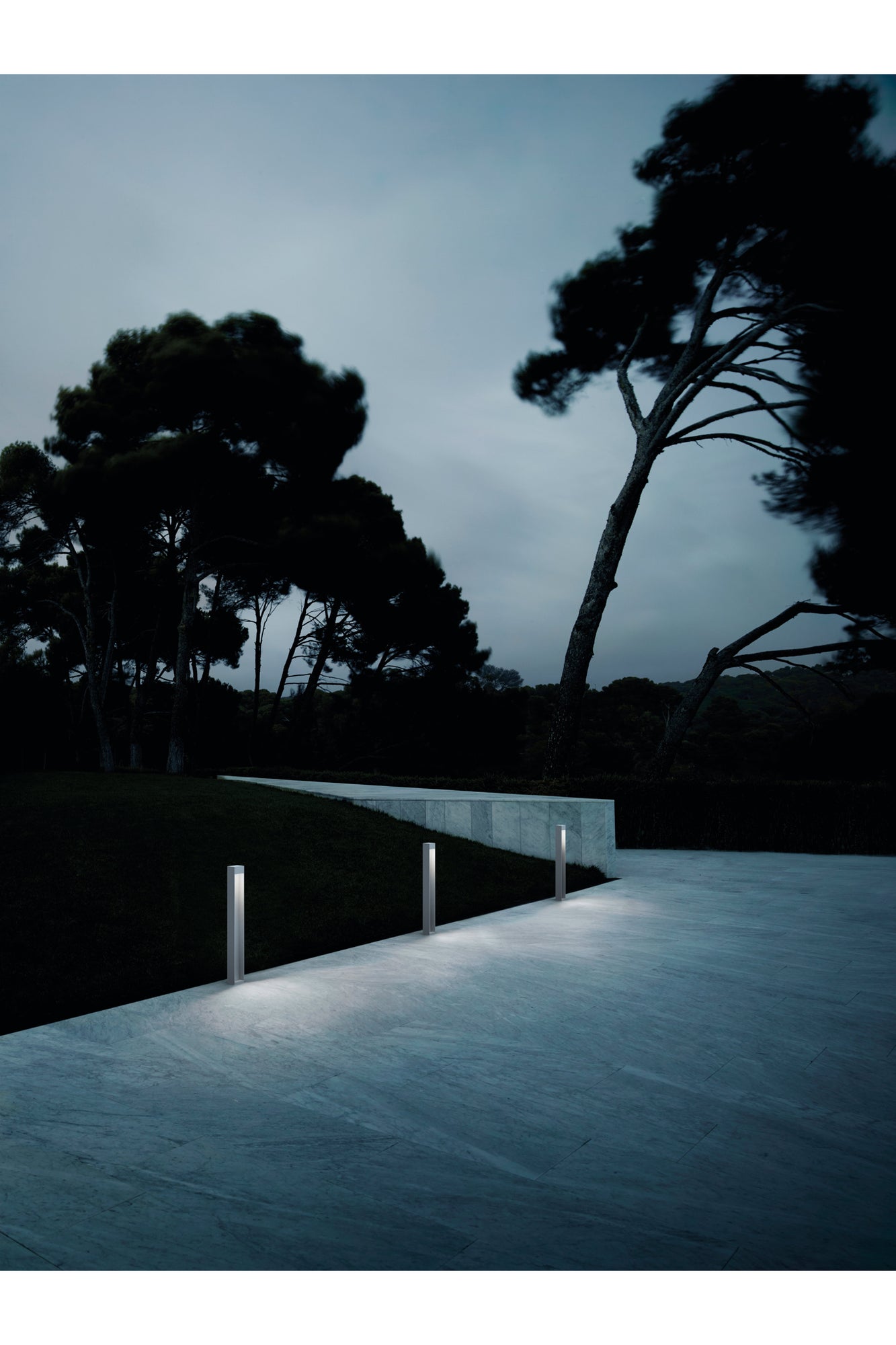 Klein Pro Outdoor Bollard H23.6" 3000K | Grey