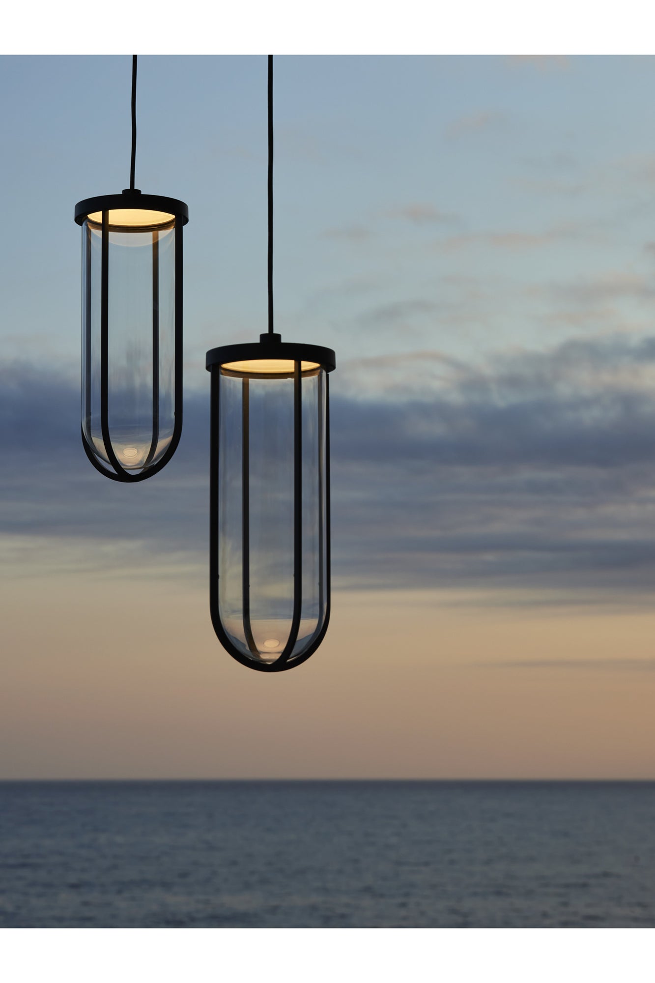 In Vitro Outdoor Suspension 2700K 1-10V | Deep Brown