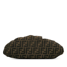 Fendi | Pre-Owned Zucca Canvas Shell Clutch | Brown
