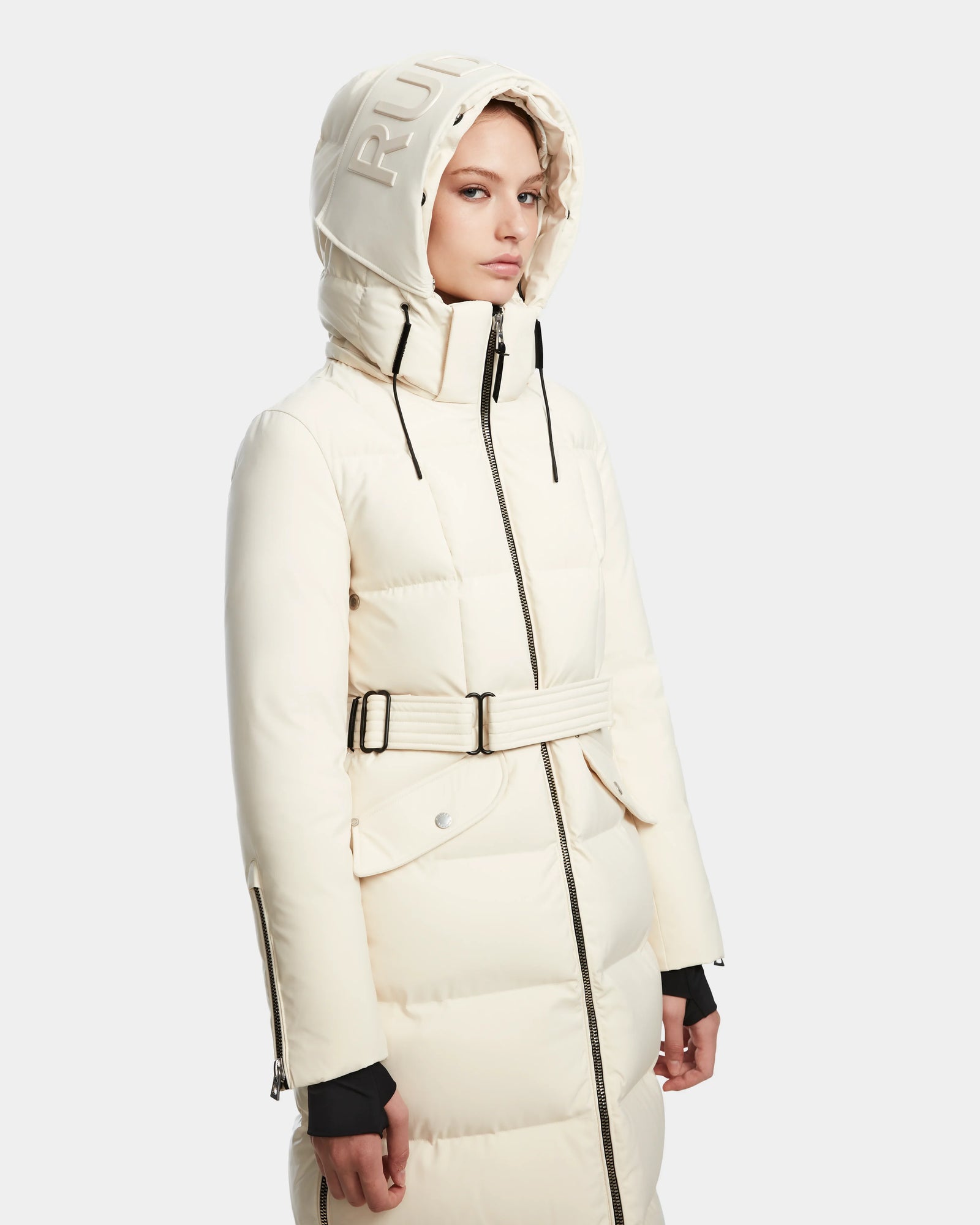 Women | CALI - 8122502 | Iceland