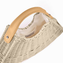 Fan | Sand